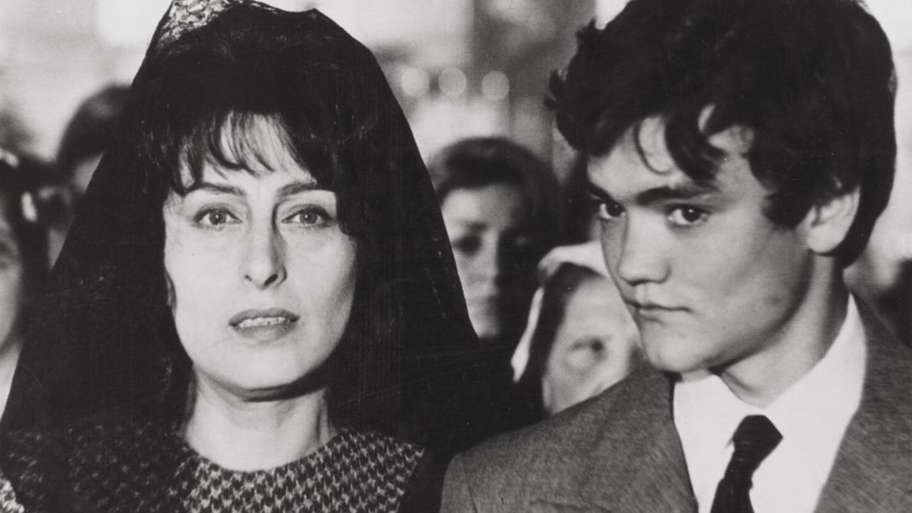 Mamma Roma Movie Essay - 1962 Pier Paolo Pasolini Film