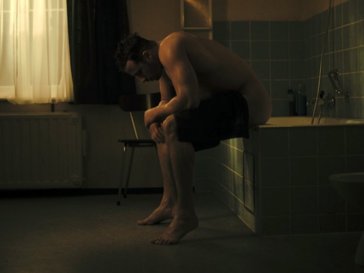 of-love-and-other-demons-vague-visages-bullhead-one