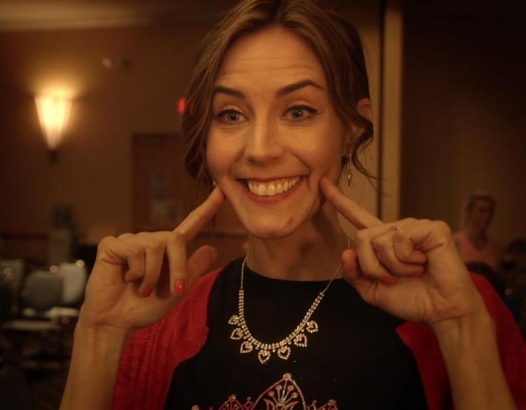 blonde-aux-yeux-bleus-three