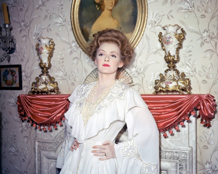 Bette Davis in 'The Little Foxes' (1941) Photo: Doctormacro.com