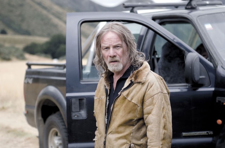 vague-visages-of-love-and-other-demons-top-of-the-lake-five