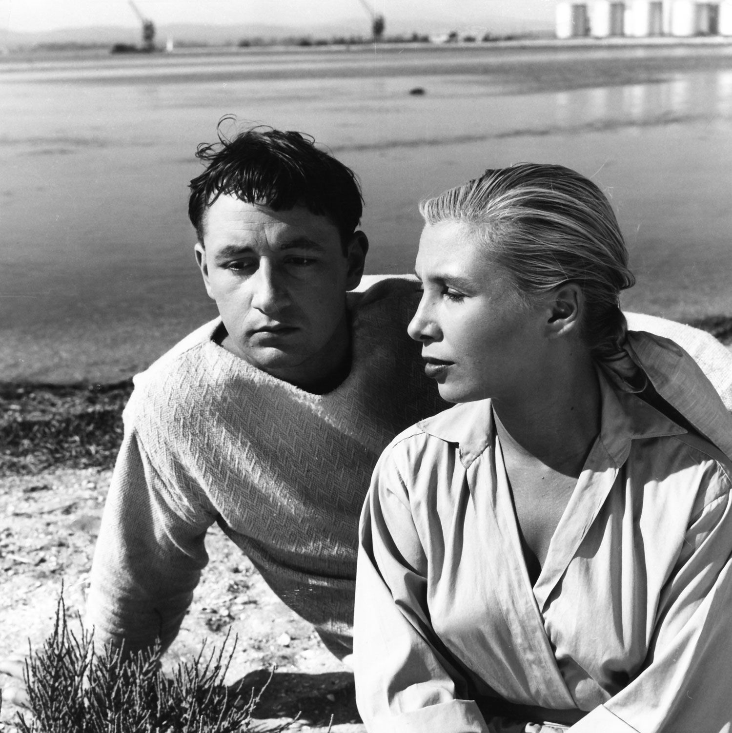 La Pointe Courte Movie Essay - 1955 Agnès Varda Film