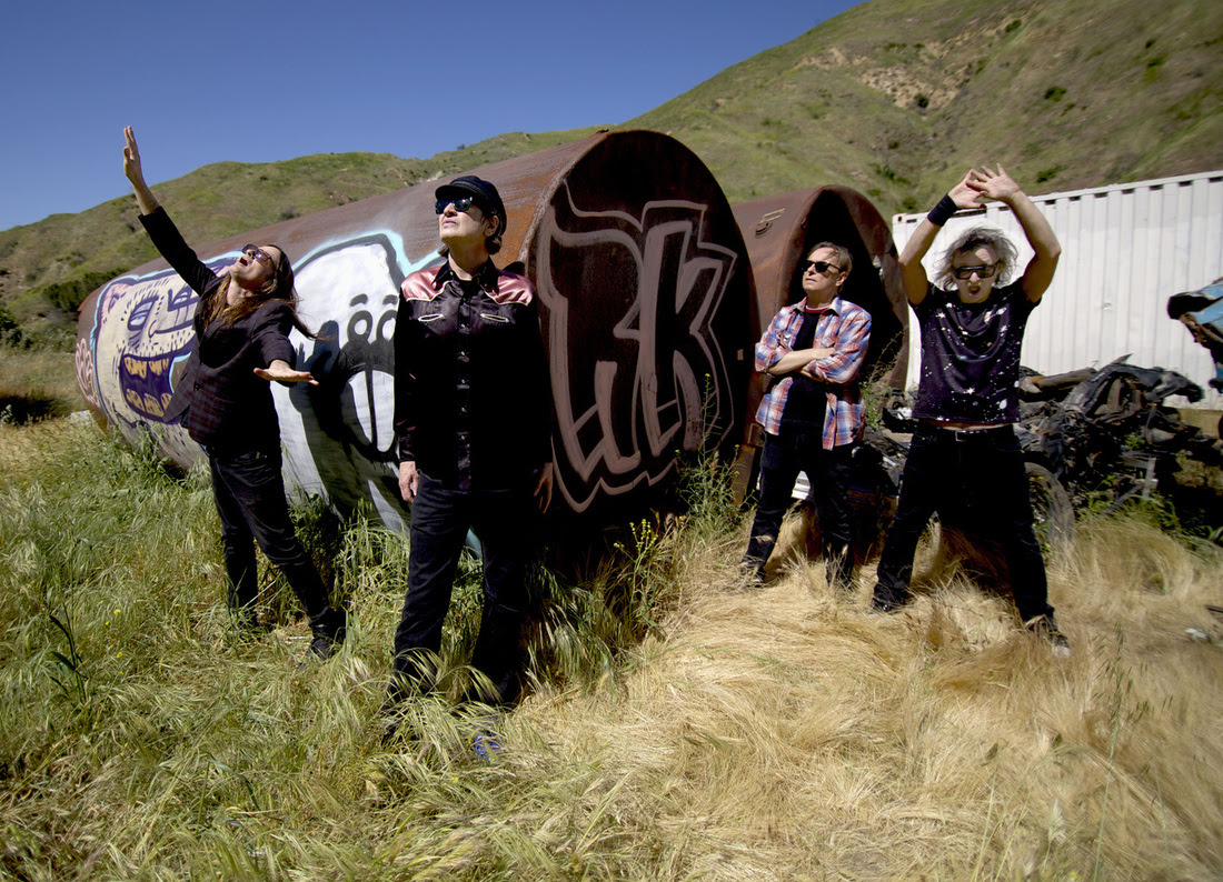 Redd Kross Interview - Beyond the Door