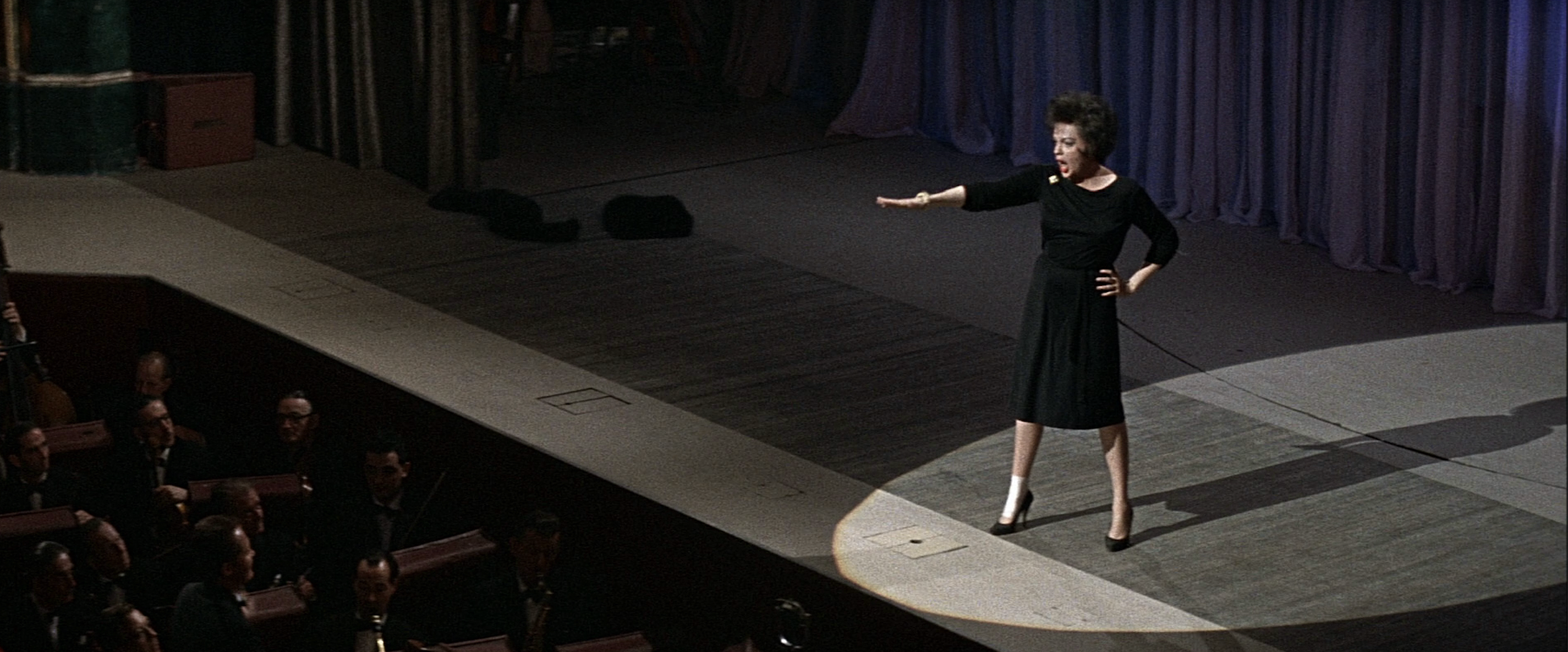 Judy Garland in I Could Go on Singing