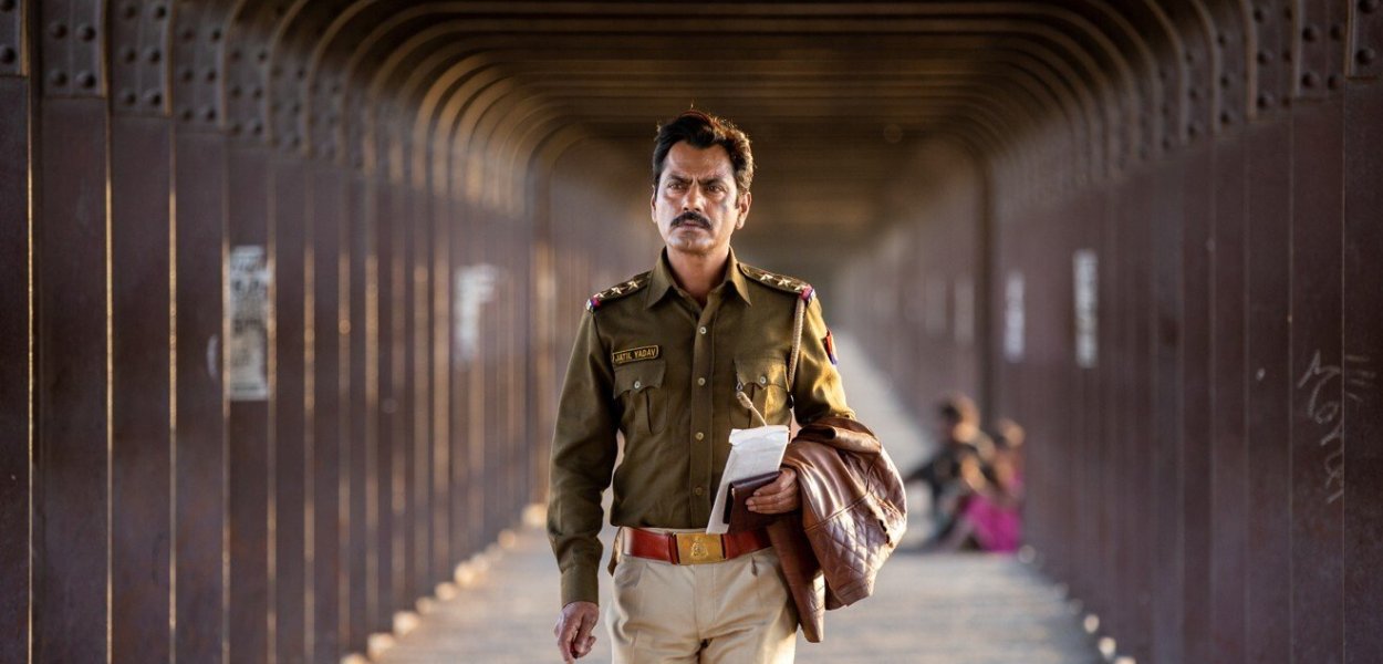 Raat Akeli Hai Movie Film