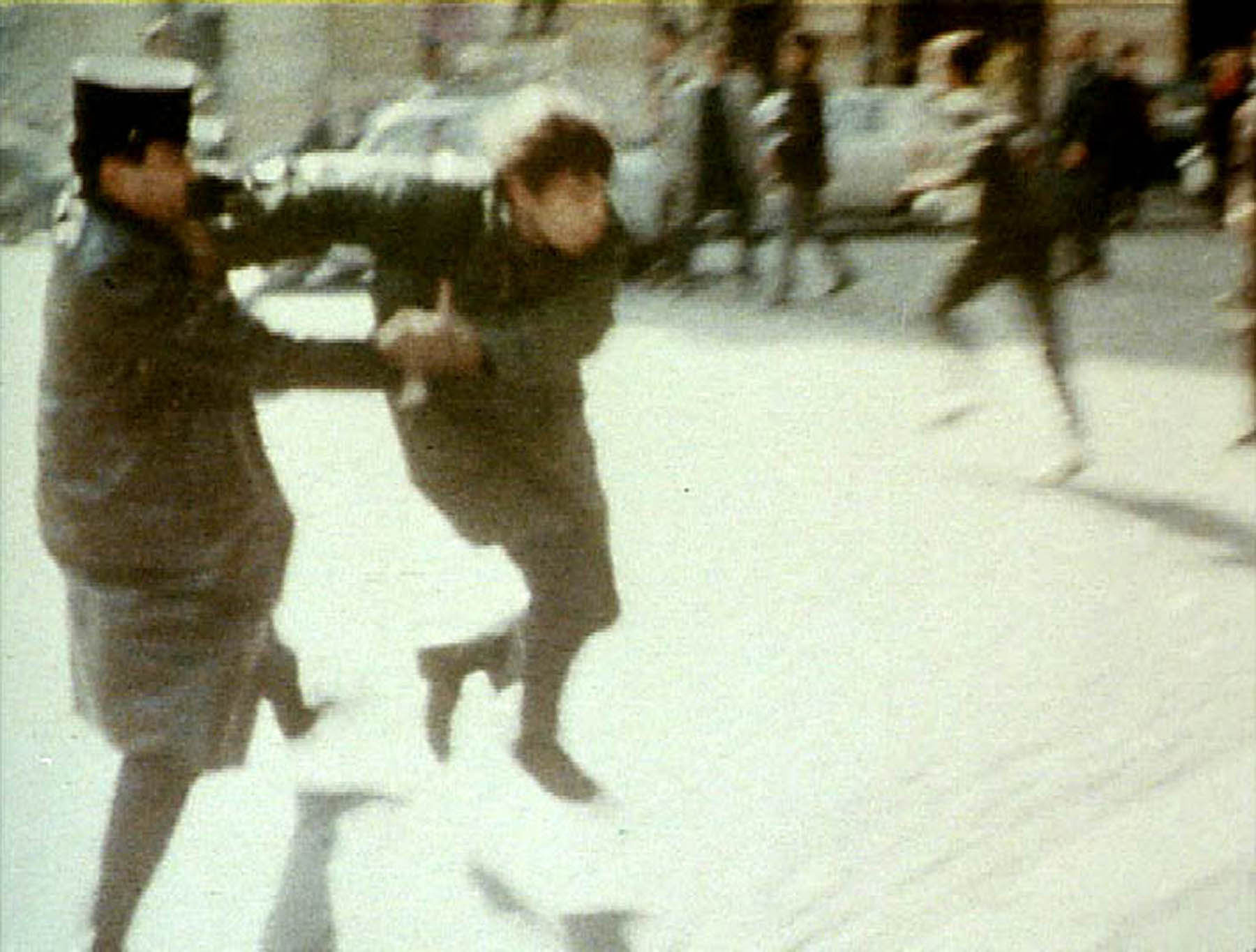 A Grin Without a Cat