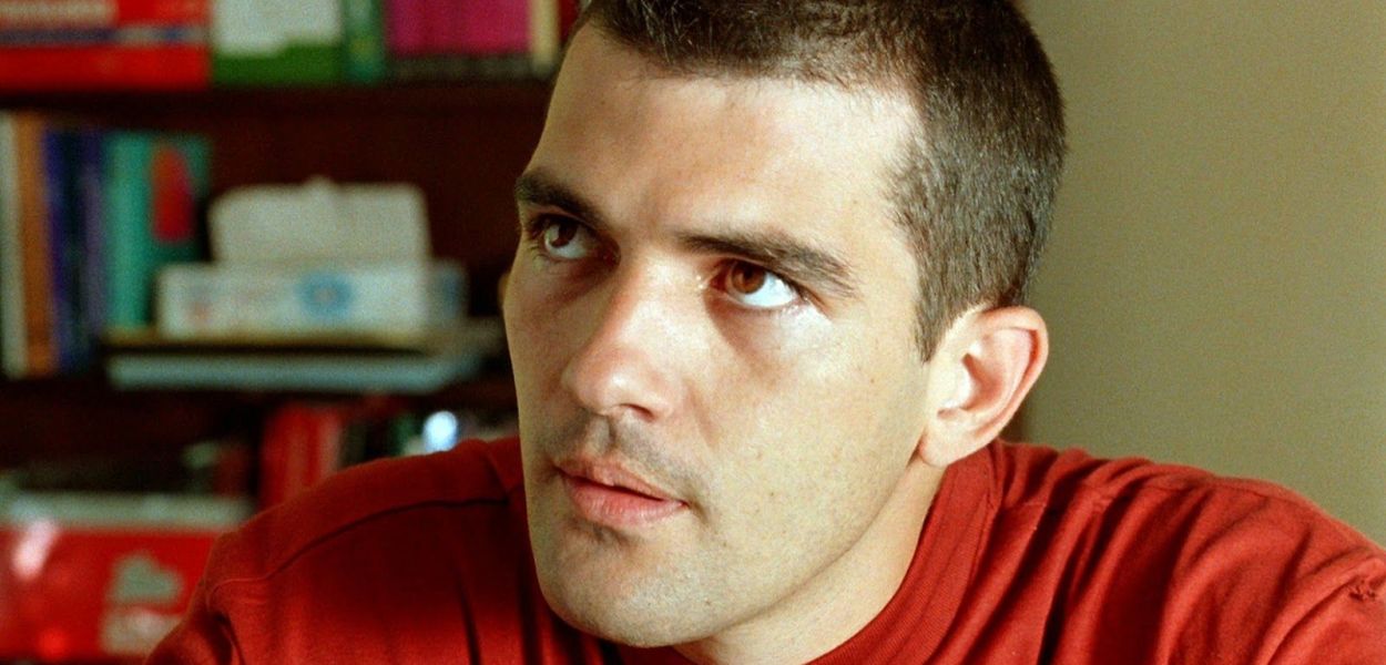 Antonio Banderas in Tie Me Up! Tie Me Down!