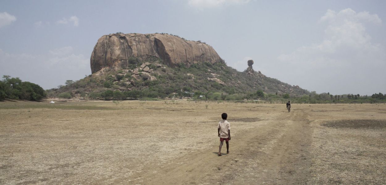 Koozhangal - Pebbles Movie Film