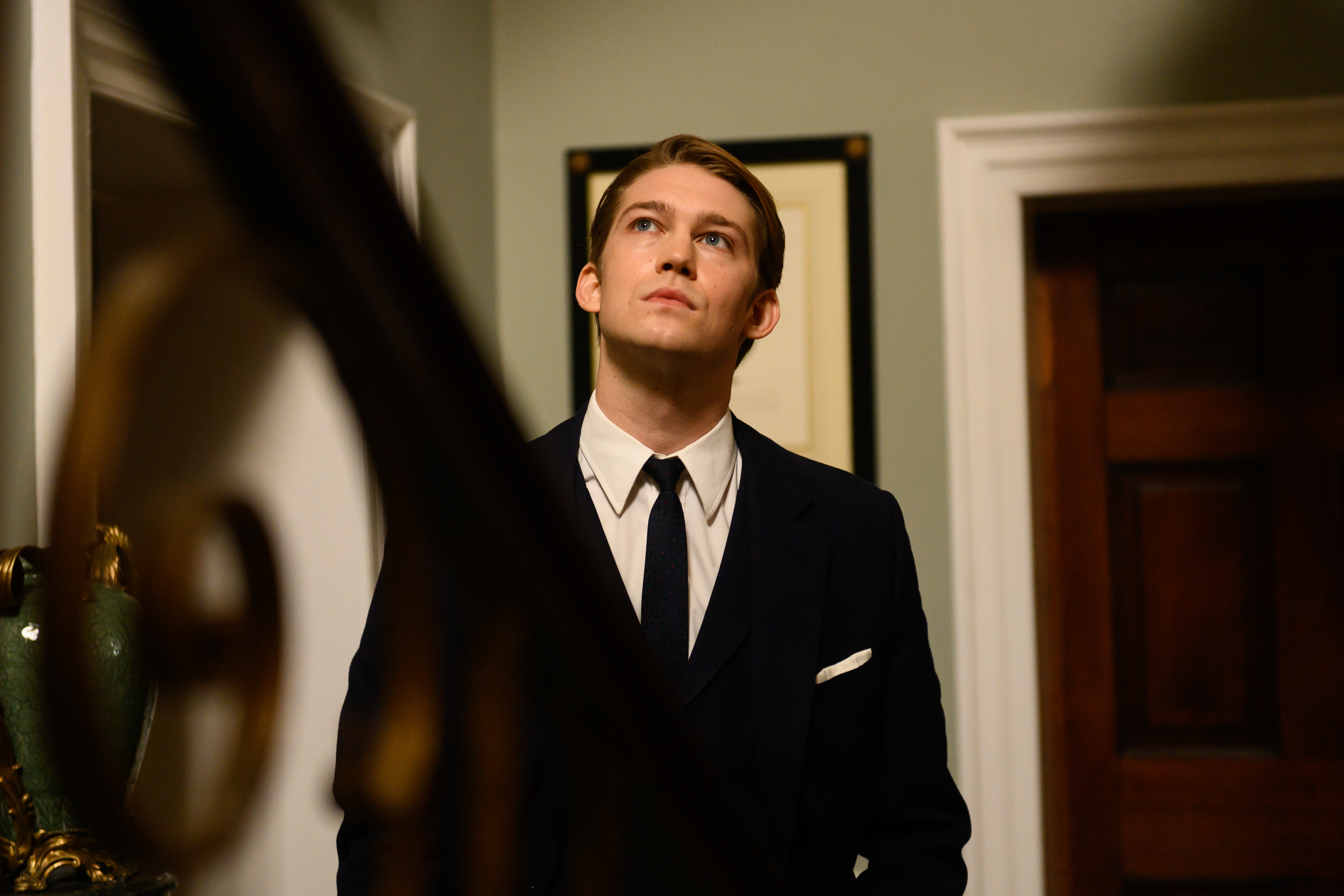 The Last Letter from Your Lover Cast - Joe Alwyn as Lawrence Stirling