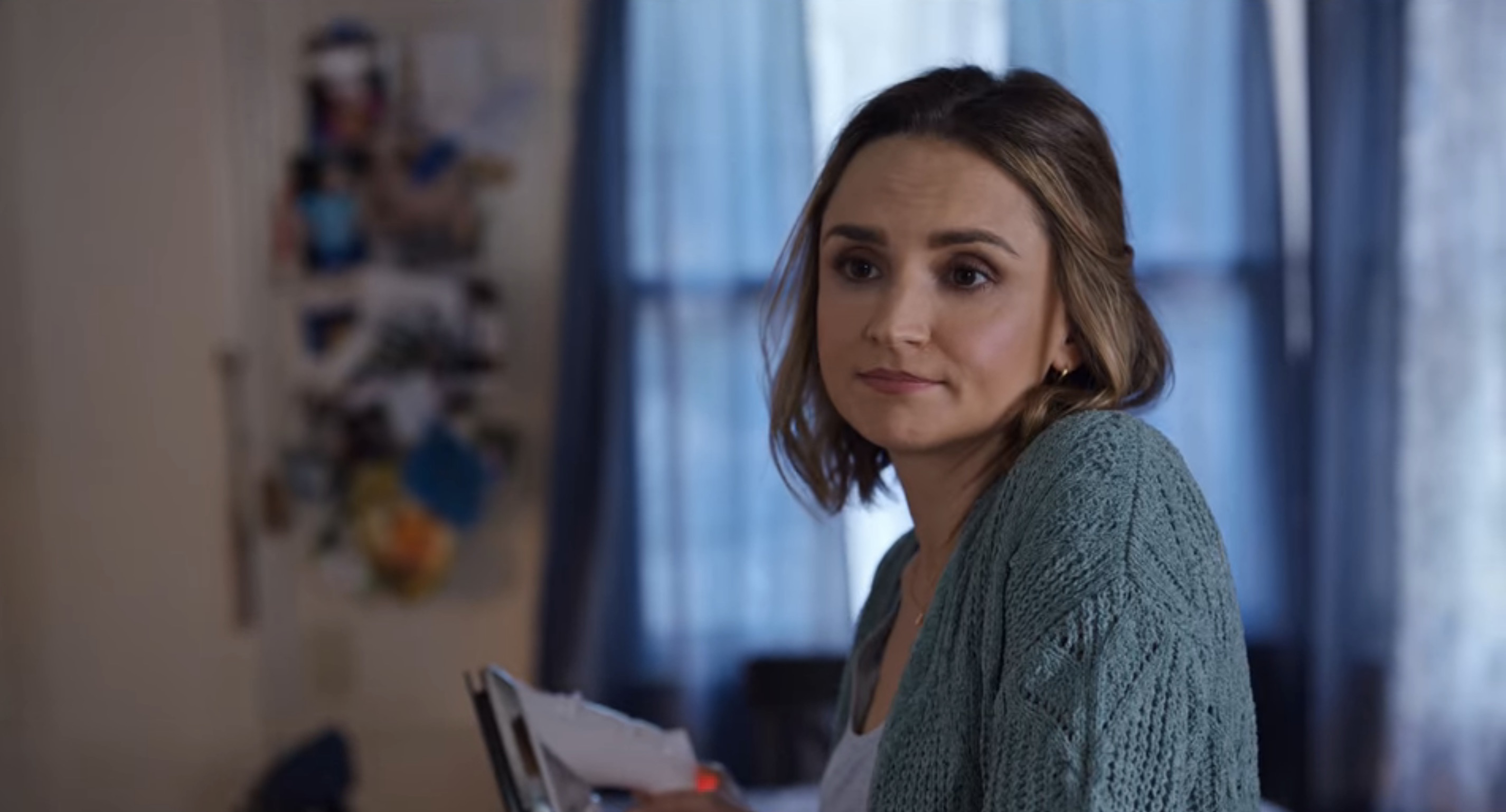 He's All That Cast on Netflix - Rachael Leigh Cook as Anna Sawyer