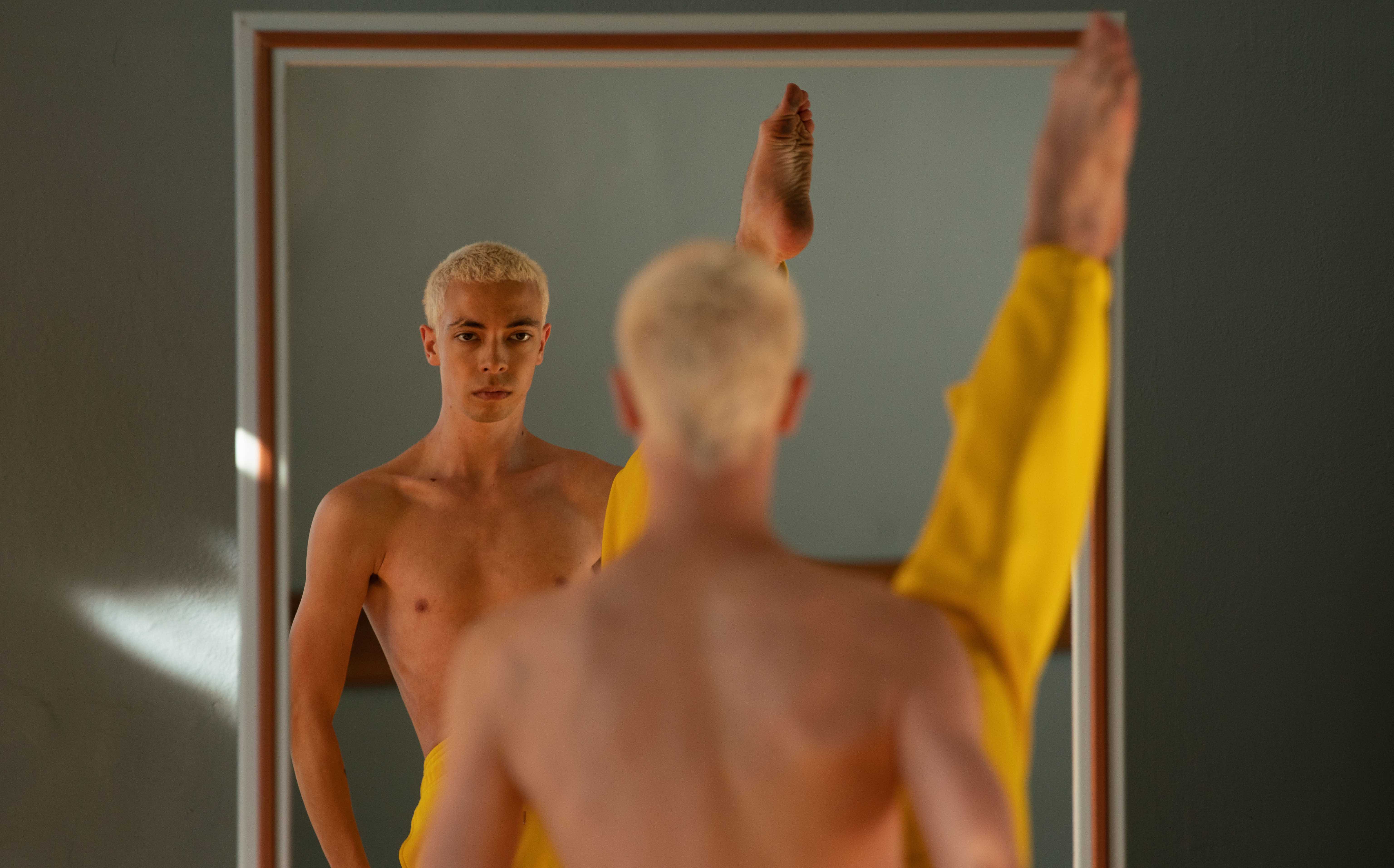 Open Your Eyes Cast - Wojciech Dolatowski as Szymon