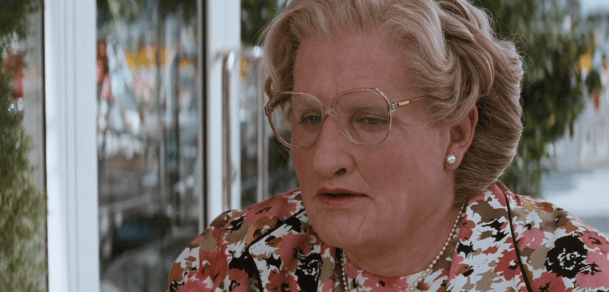 Mrs. Doubtfire Cast - Robin Williams as Daniel Hillard