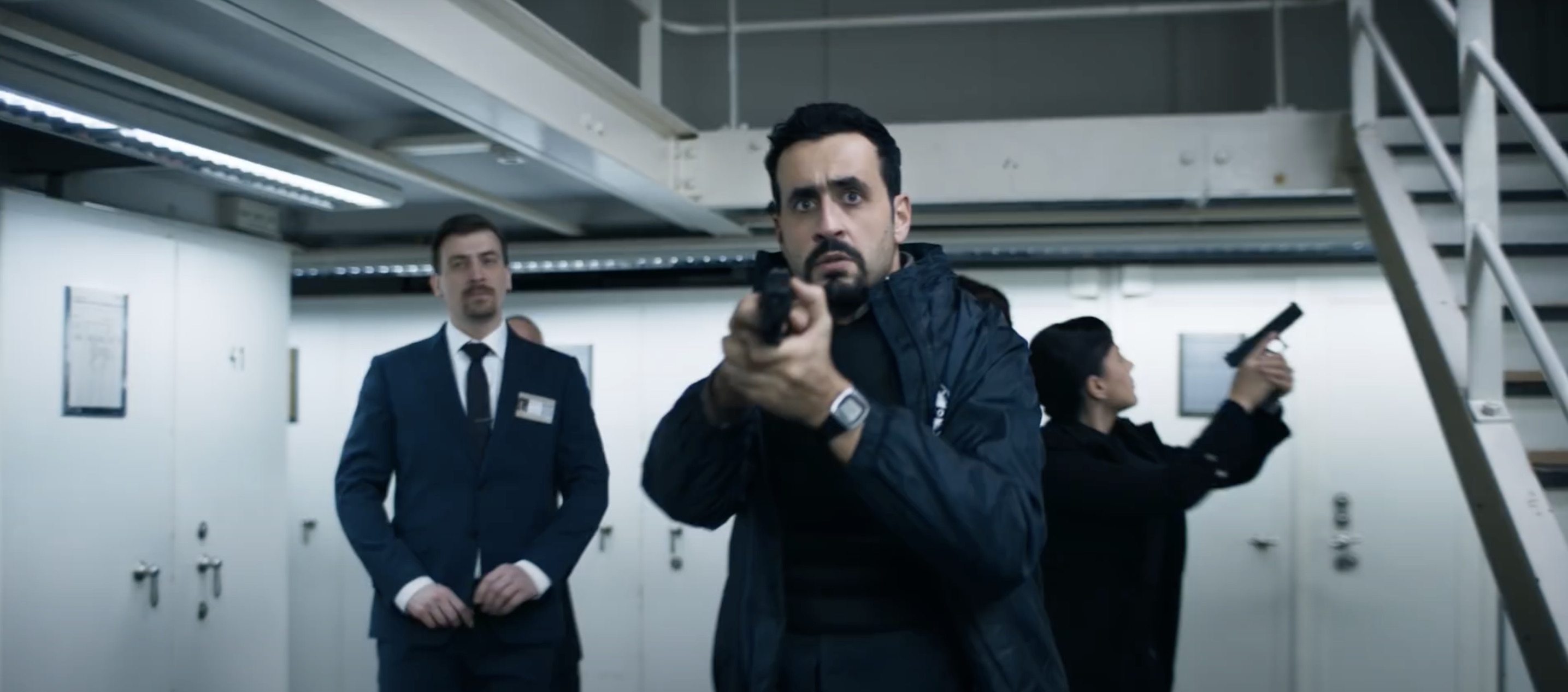 Army of Thieves Cast - Jonathan Cohen as Delacroix