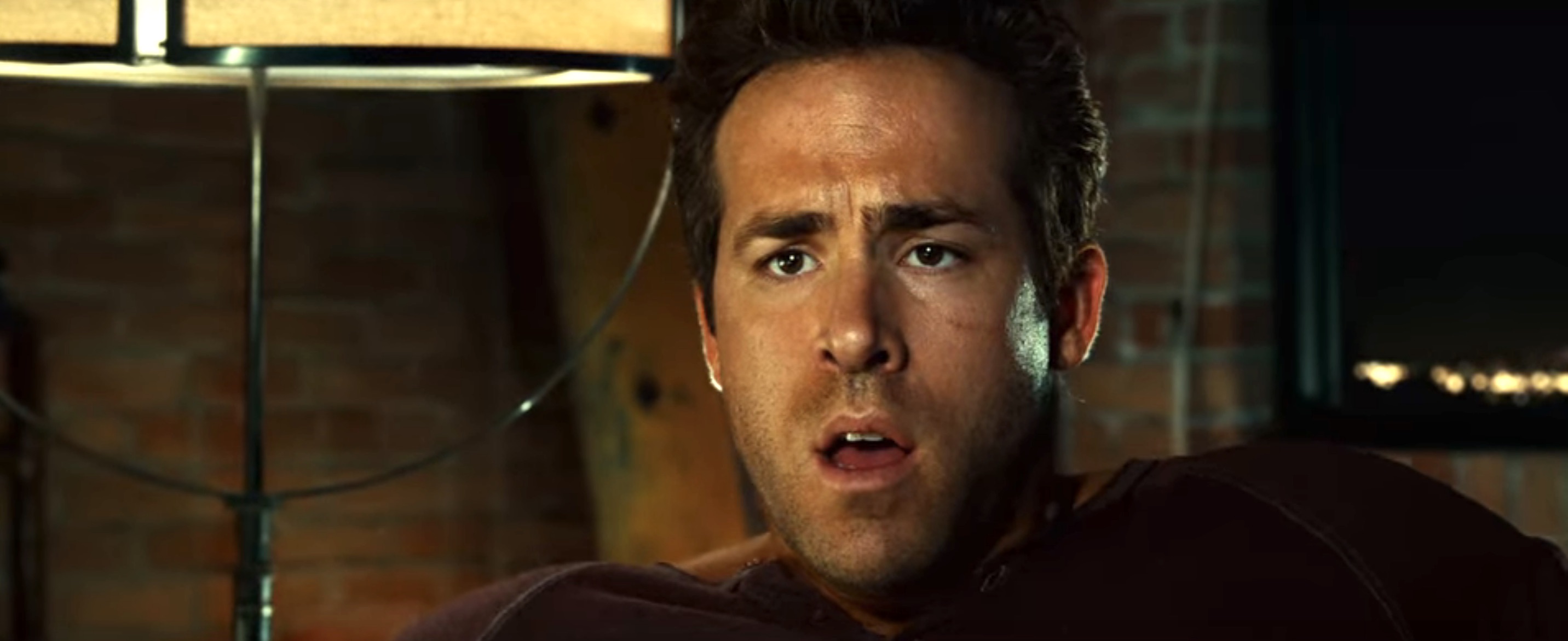 Green Lantern Cast - Ryan Reynolds as Hal Jordan