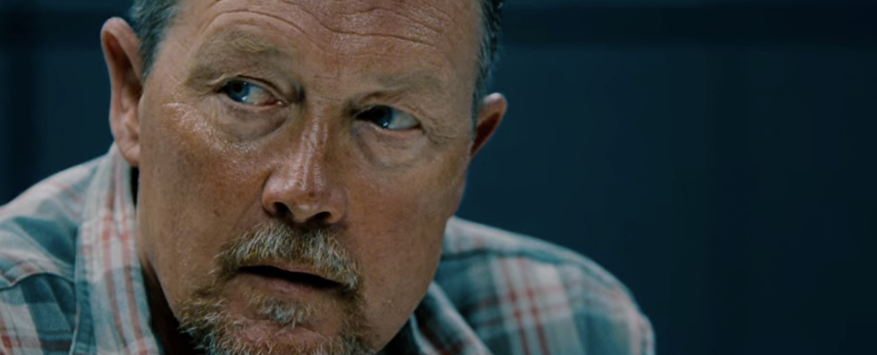 Safe House Cast - Robert Patrick as Daniel Kiefer
