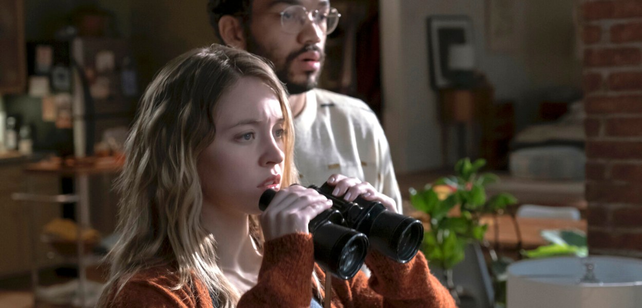 The Voyeurs Soundtrack - Every Song in the 2021 Amazon Prime Movie