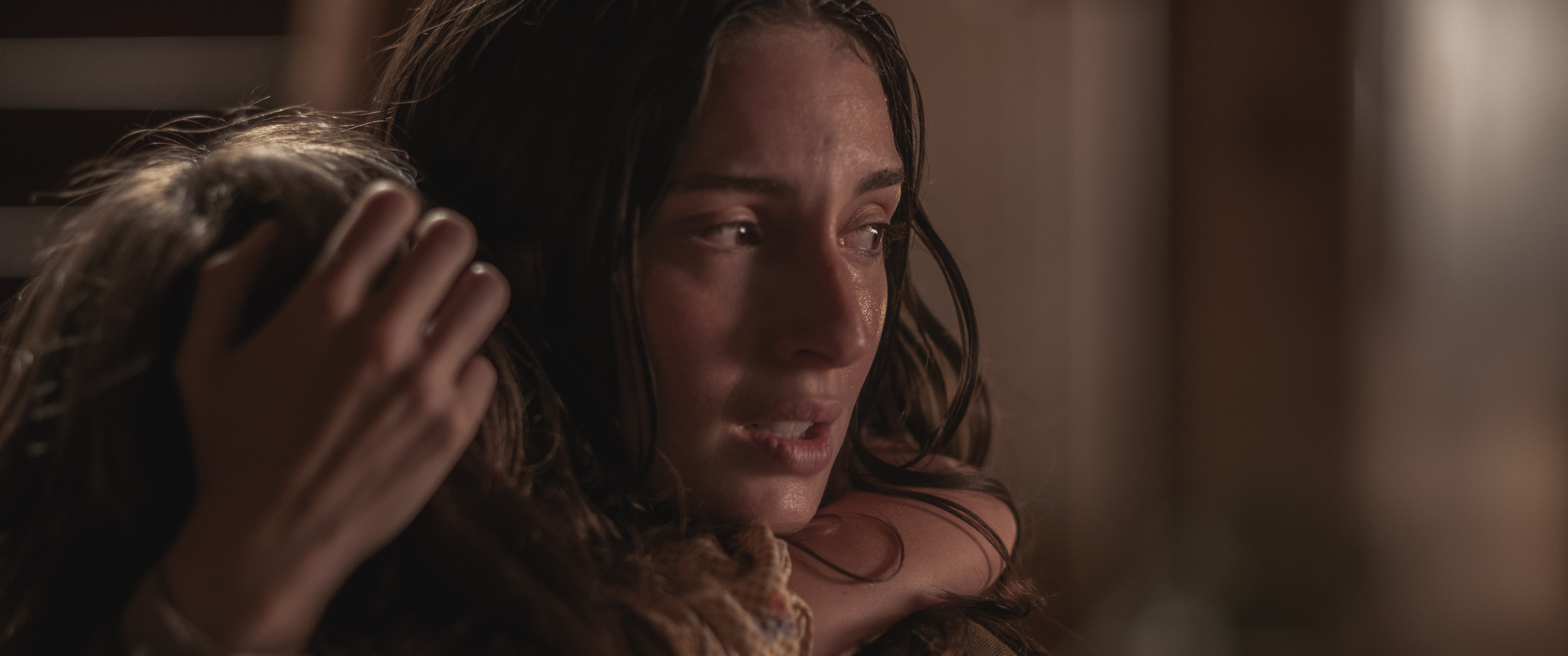 Fever Dream Cast on Netflix (Distancia de rescate) - María Valverde as Amanda