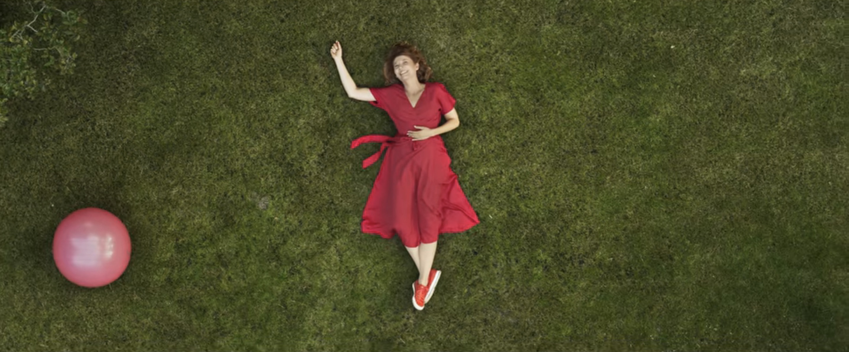 In for a Murder Soundtrack - Every Song in the Netflix Movie (W jak morderstwo)