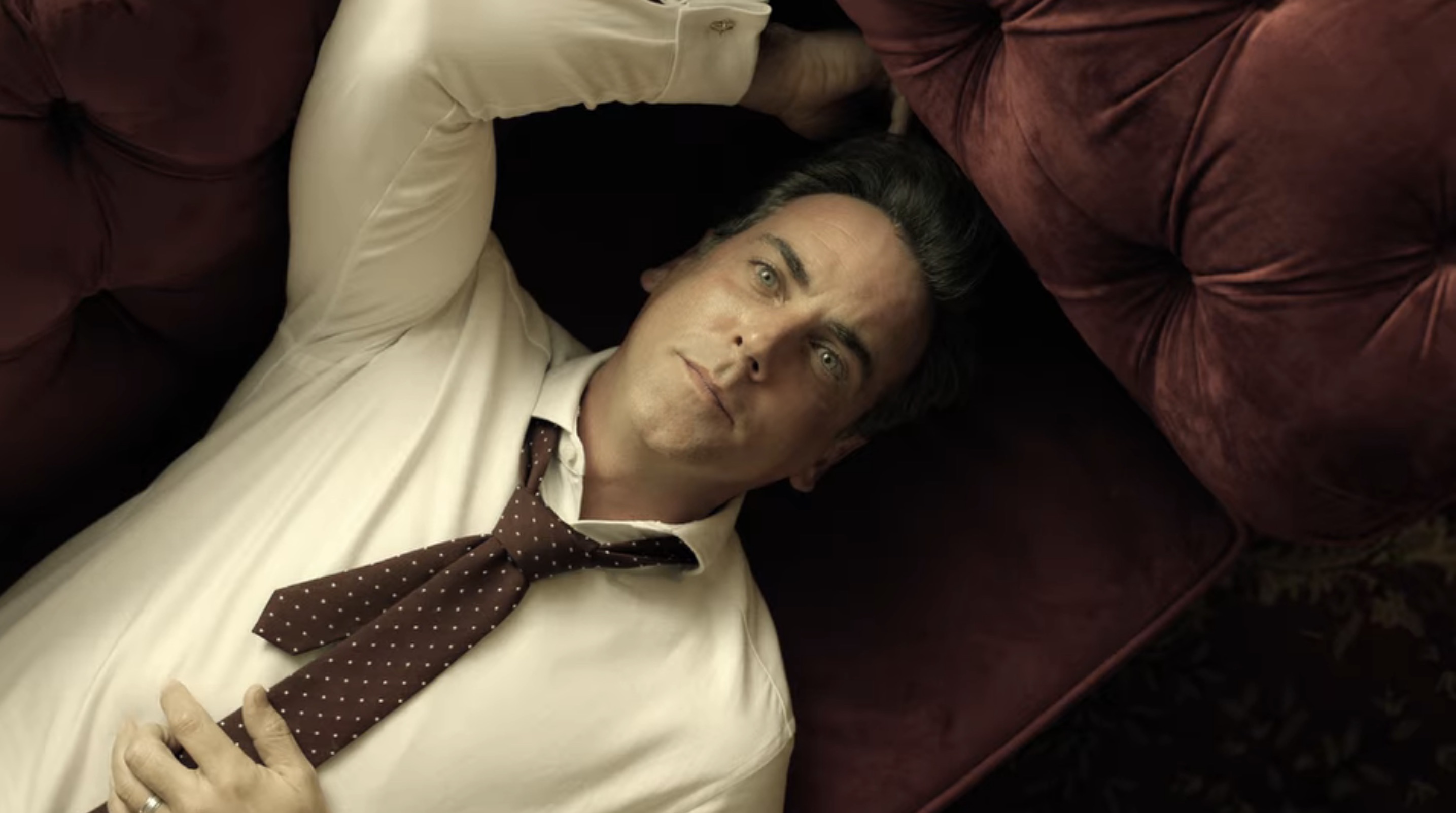 The Five Juanas Cast - Carlos Ponce as Carlos Simón Marroquín