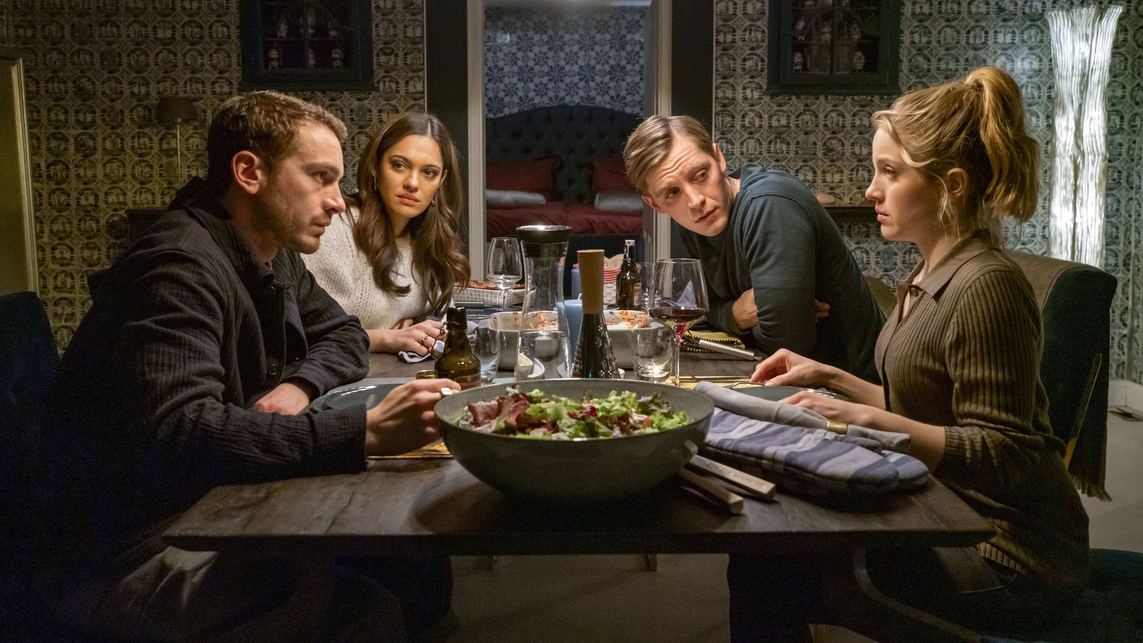 The Four of Us Soundtrack - Every Featured Song in the Netflix Movie (Du Sie Er & Wir)