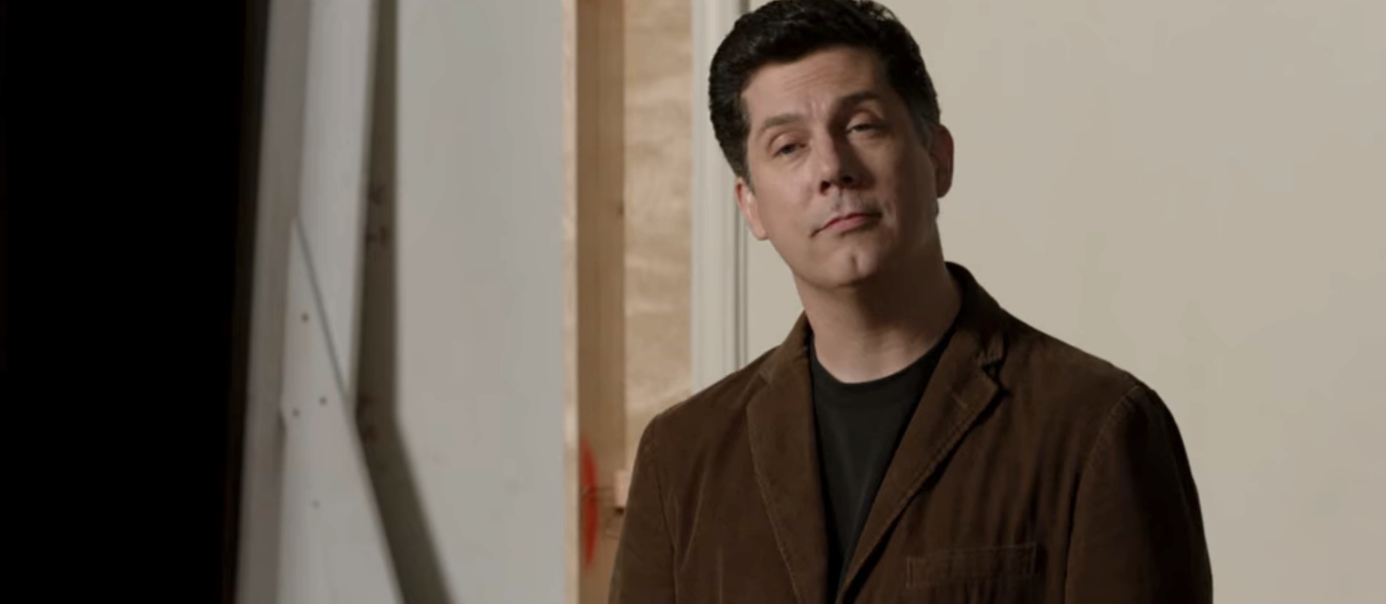 21 Jump Street - Chris Parnell as Mr. Gordon