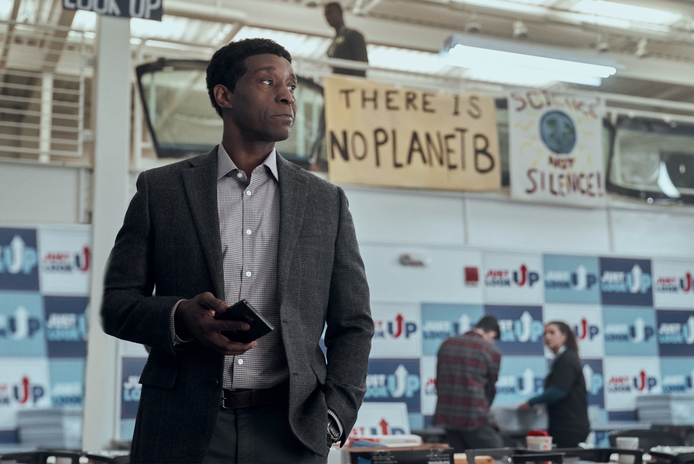 Don't Look Up Cast - Rob Morgan as Clayton Oglethorpe