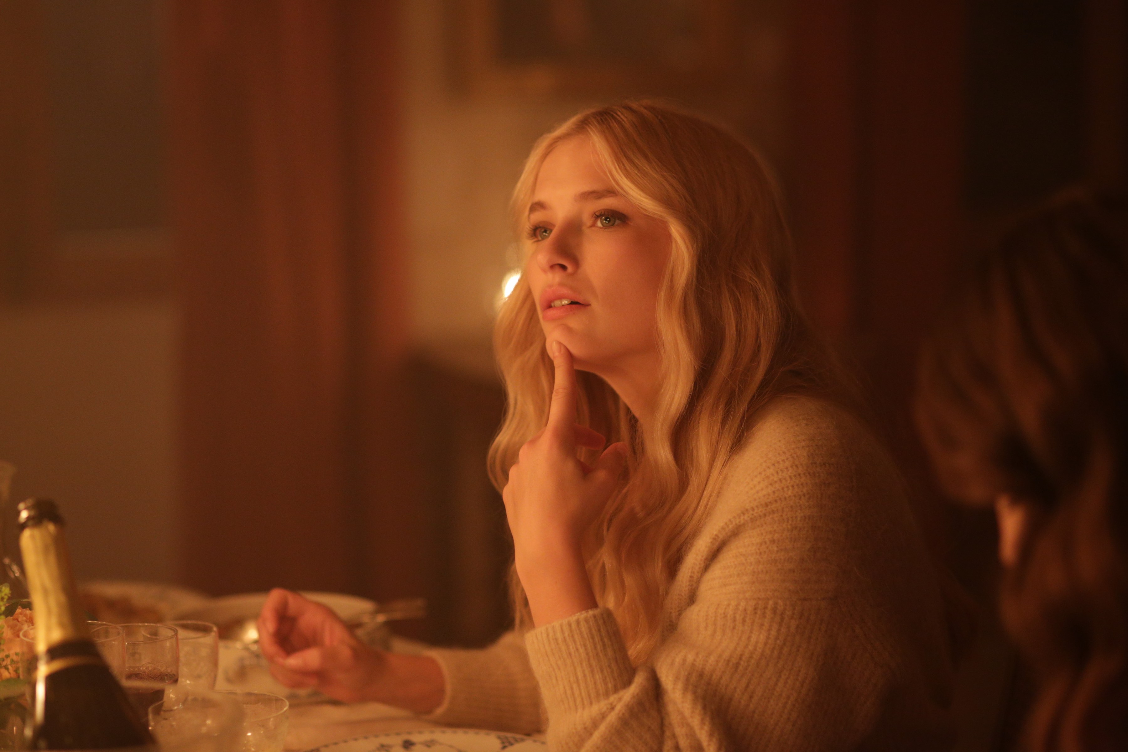 Emily in Paris Soundtrack - Every Song in Season 1, Episode 8