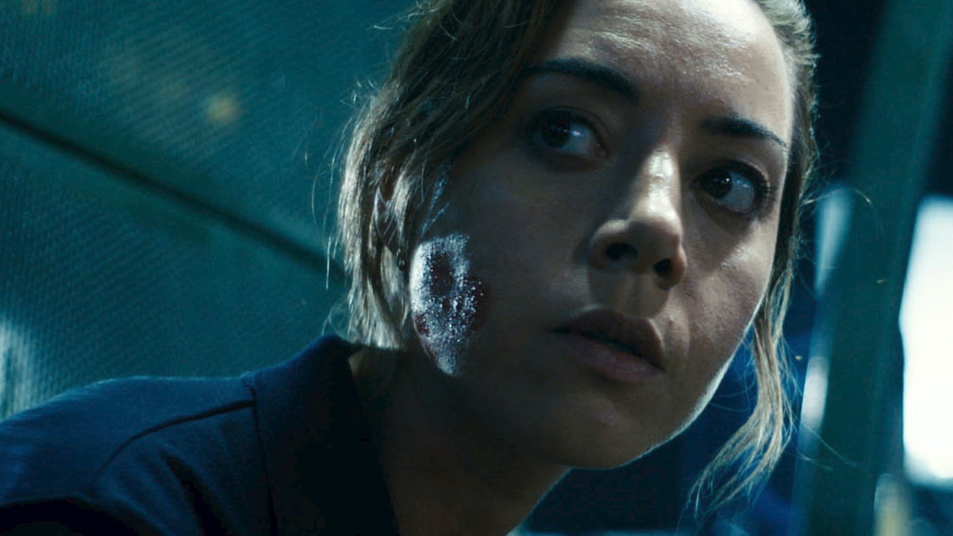 Emily the Criminal Movie Review - 2022 John Patton Ford Film