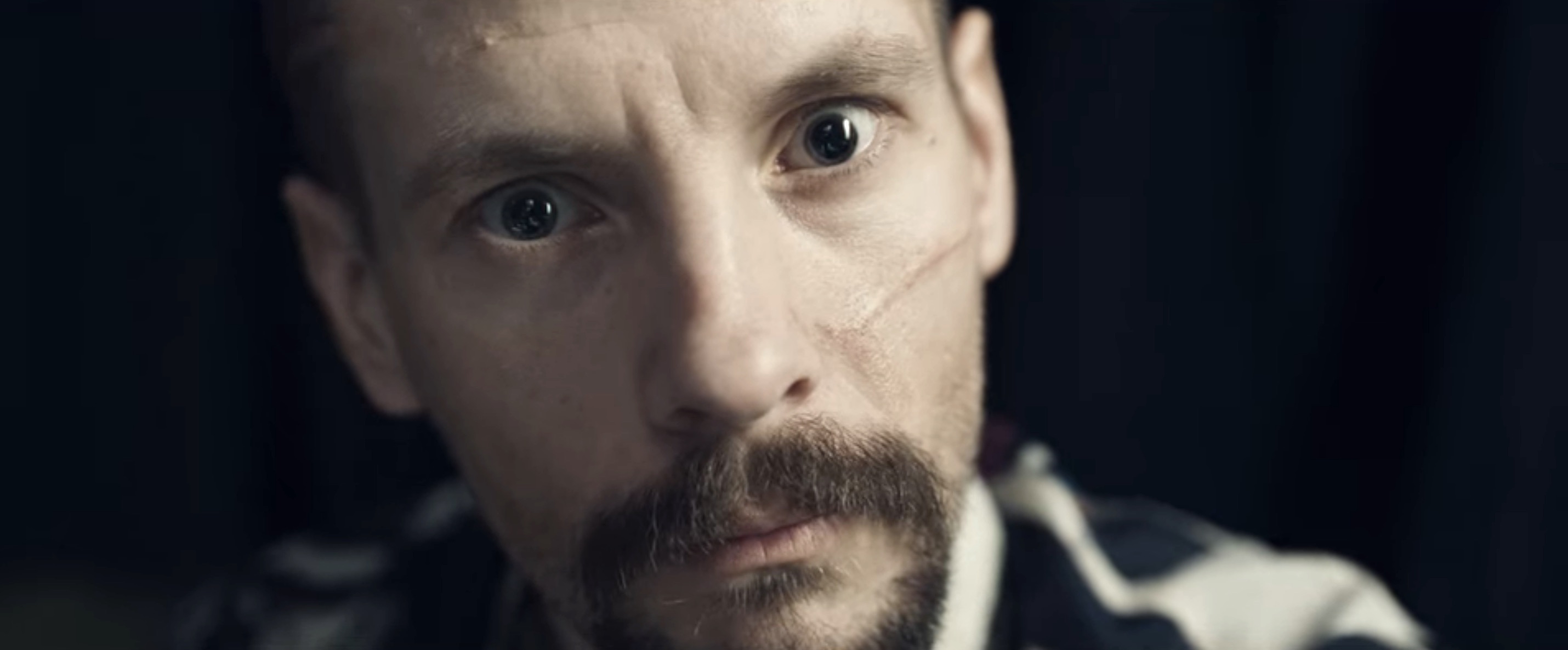 How I Fell in Love with a Gangster Cast - Sebastian Fabijanski as Silvio