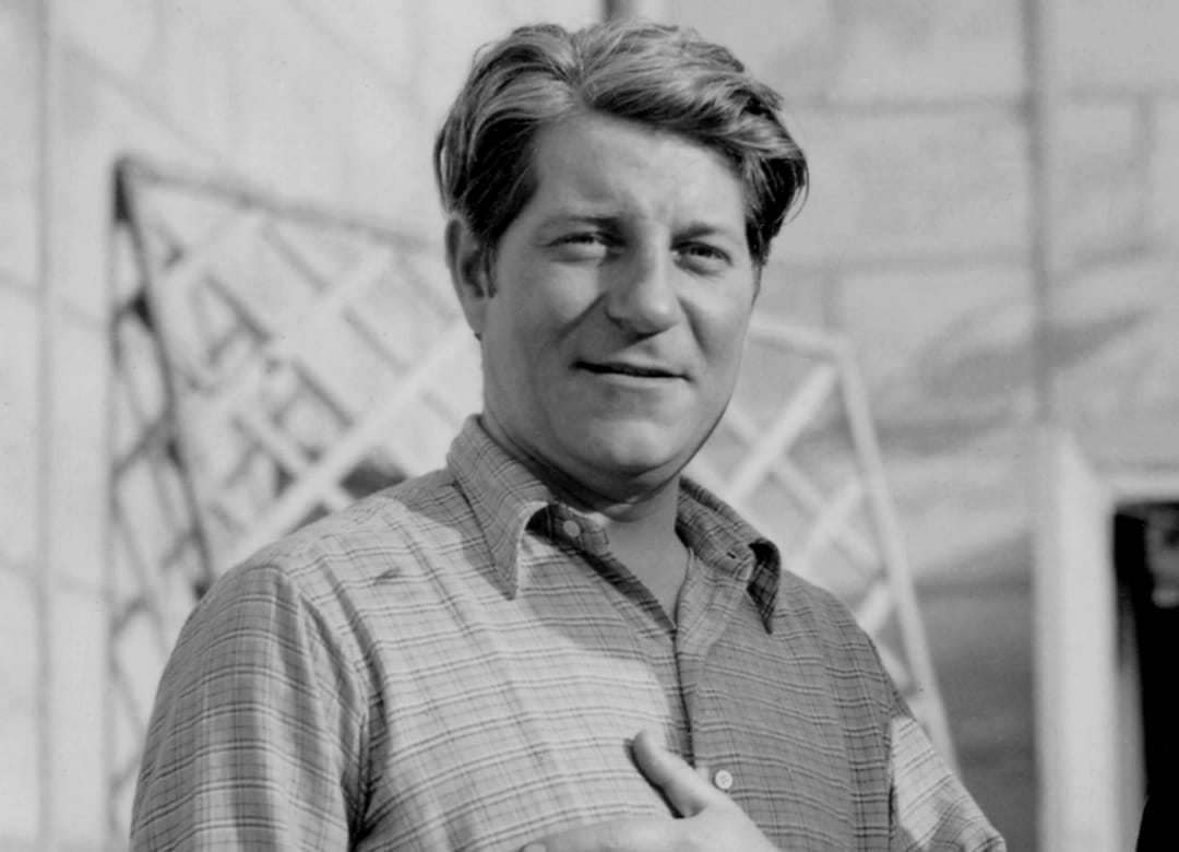 Moontide Movie Essay - Port of Shadows Comparison