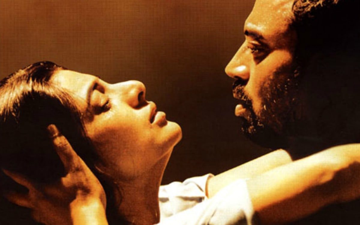 Maqbool Movie Essay - 2003 Vishal Bhardwaj Film