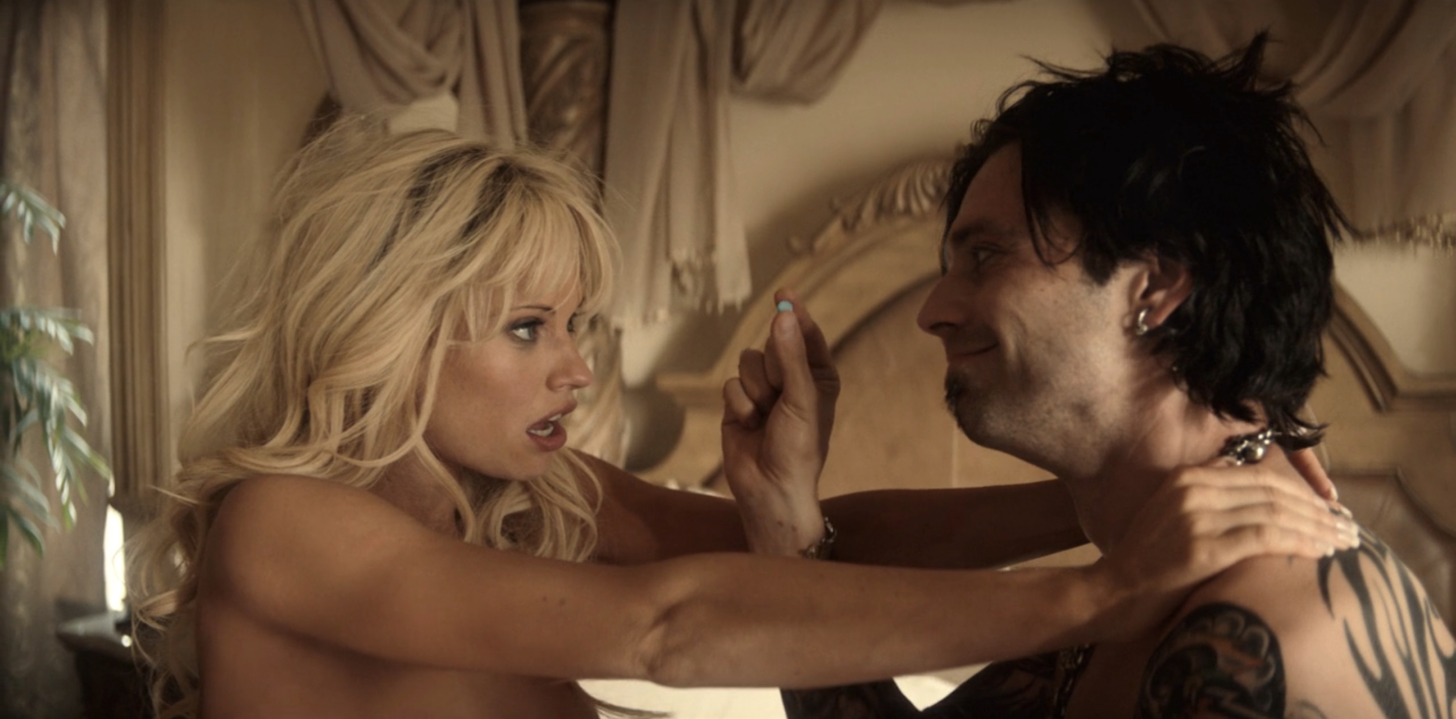 Pam and Tommy Soundtrack - Every Song in Episode 3