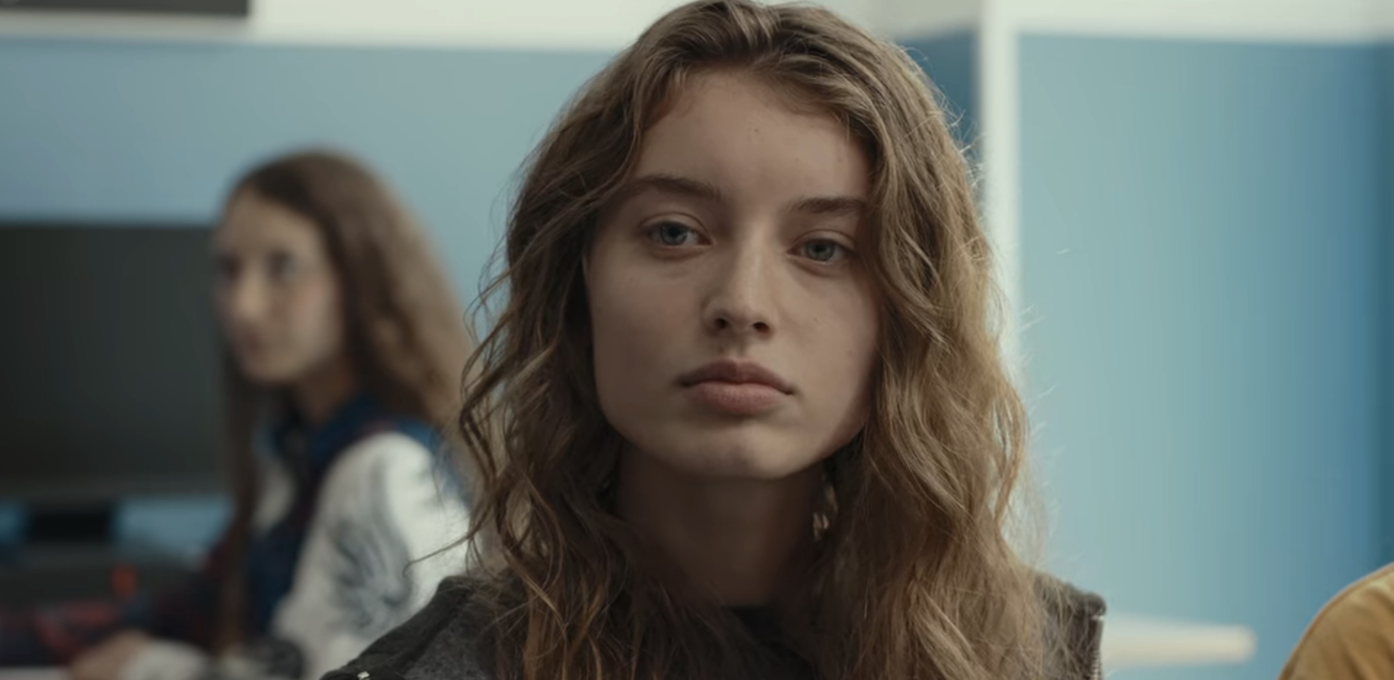 The Invisible Thread Cast on Netflix - Giulia Maenza as Anna Del Monte