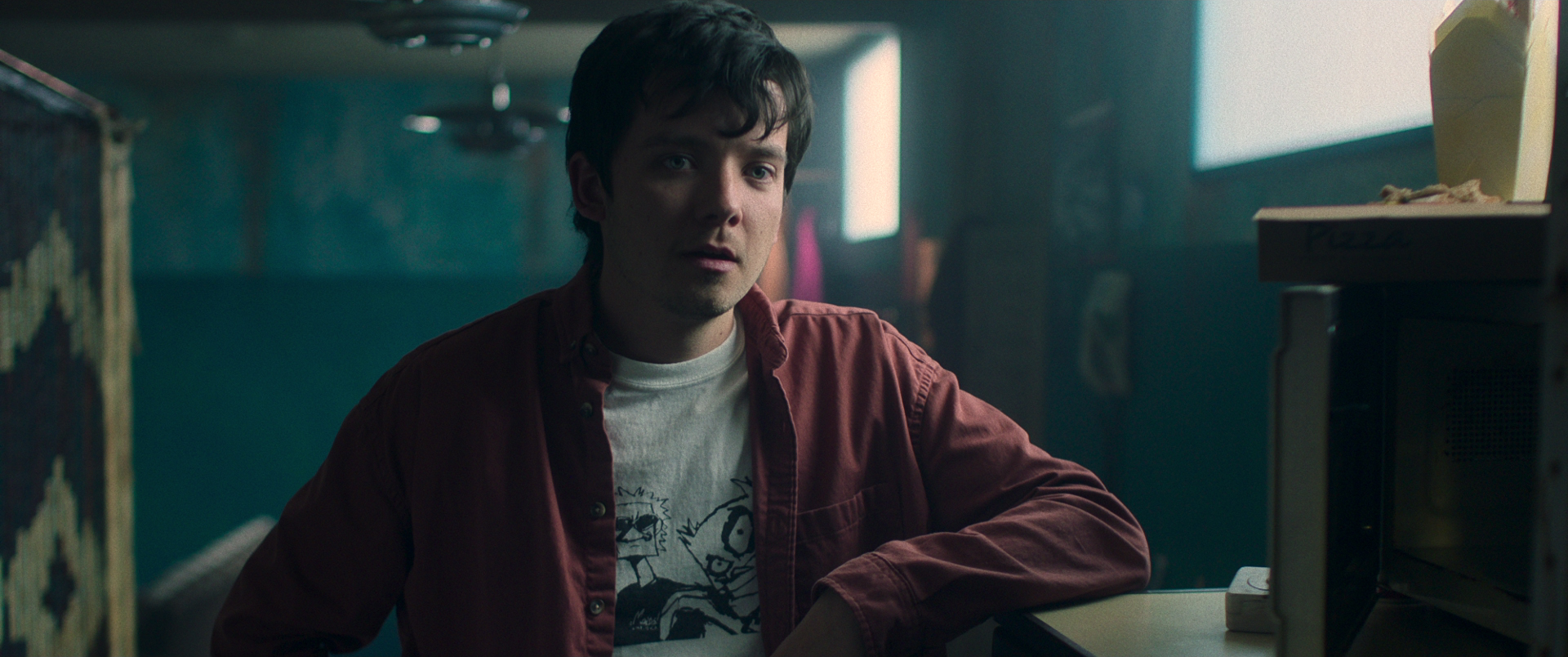 Choose or Die Cast - Asa Butterfield as Isaac