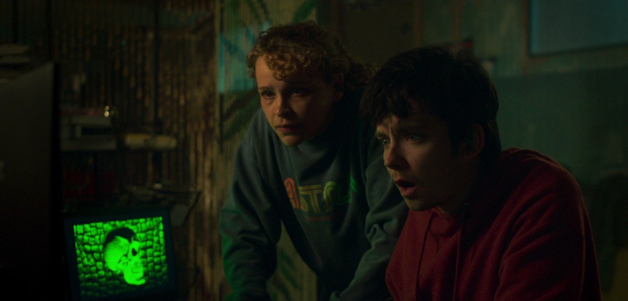 Choose or Die Cast - Every Performer and Character in the Netflix Movie