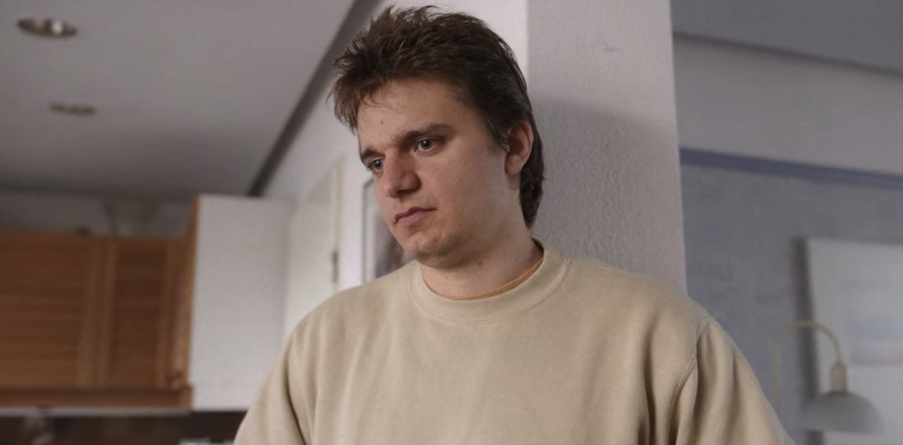 Dirty Lines Cast - Chris Peters as Ramon Stigter