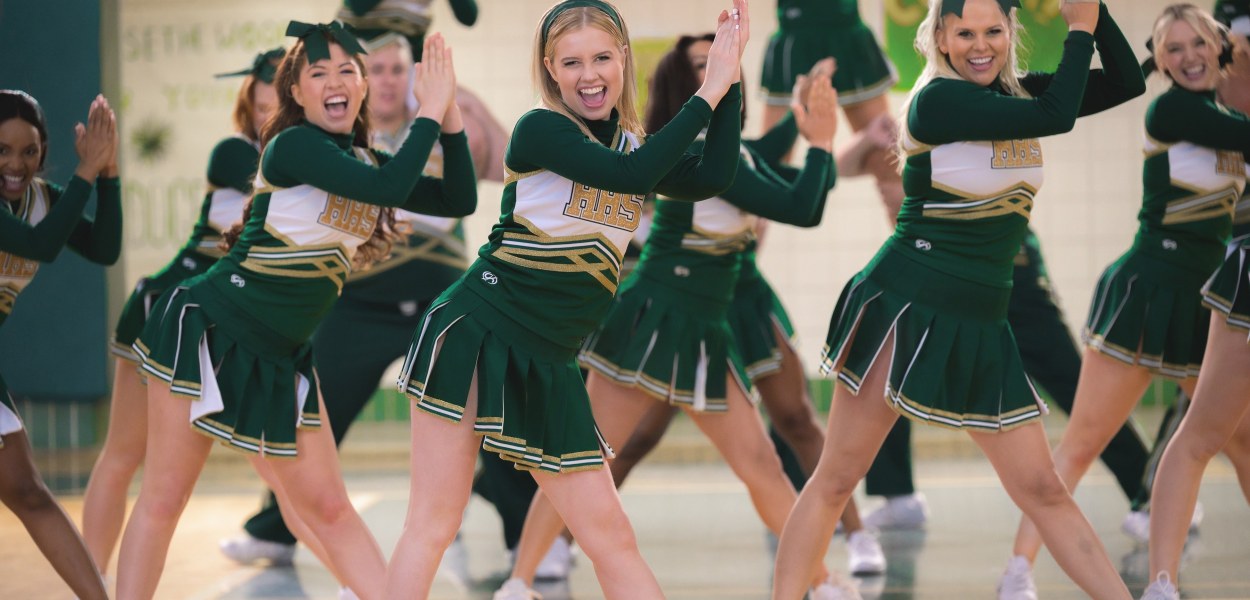 Senior Year Cast - Every Performer and Character in the 2022 Netflix Movie