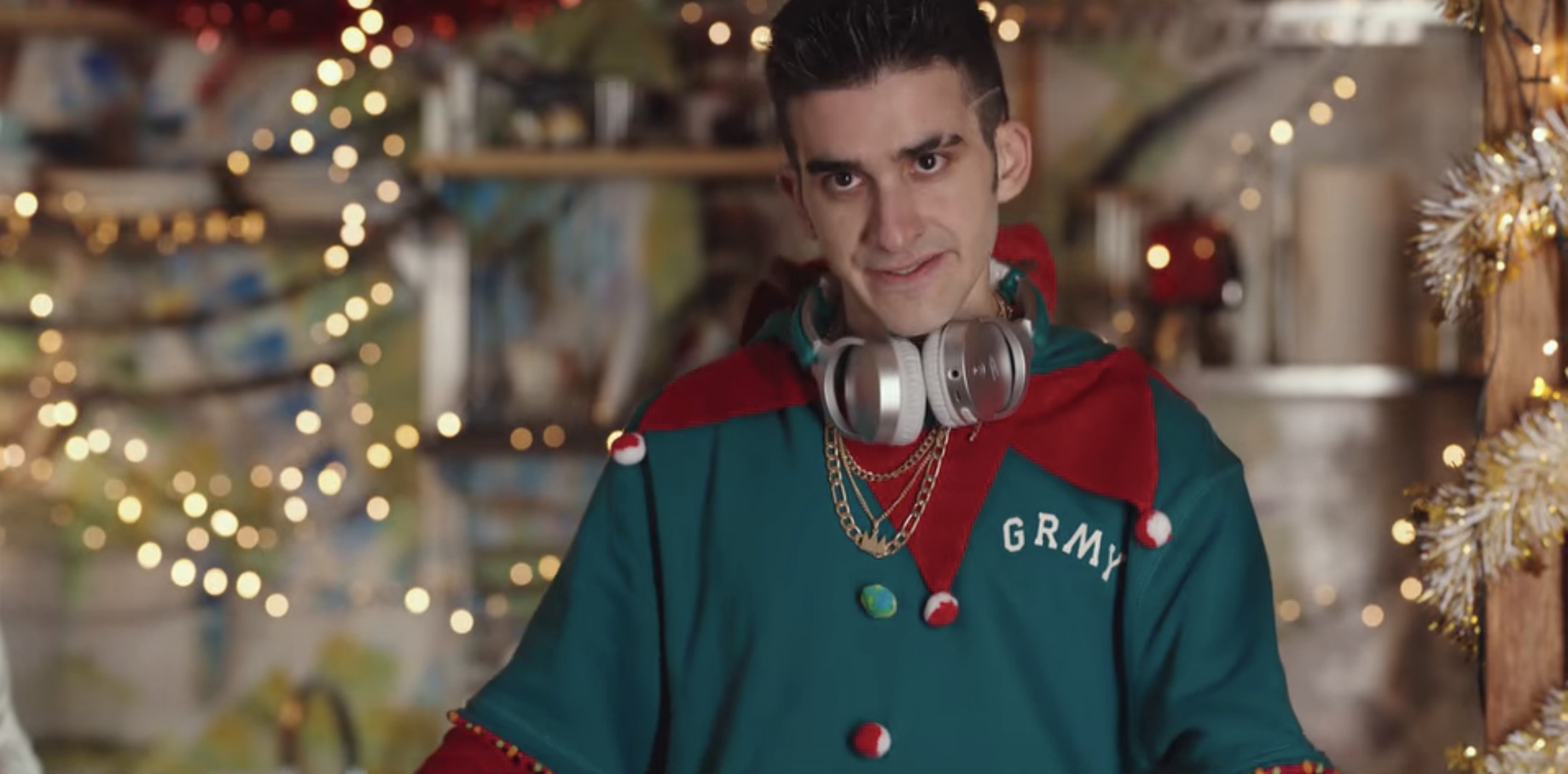 The Perfect Family Cast on Netflix - Lalo Tenorio as Toni