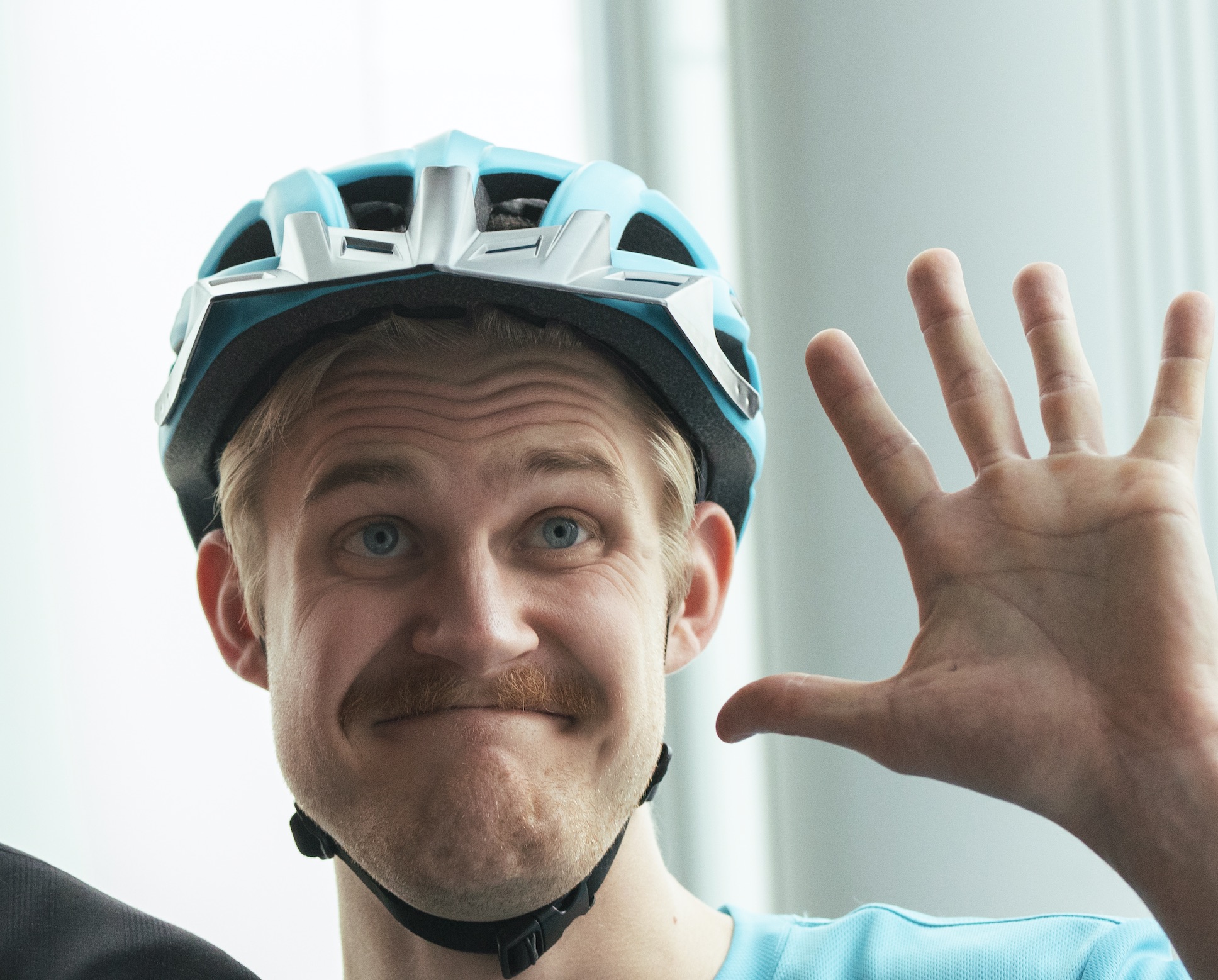 Blasted Cast on Netflix - Eirik Hallert as Pelle