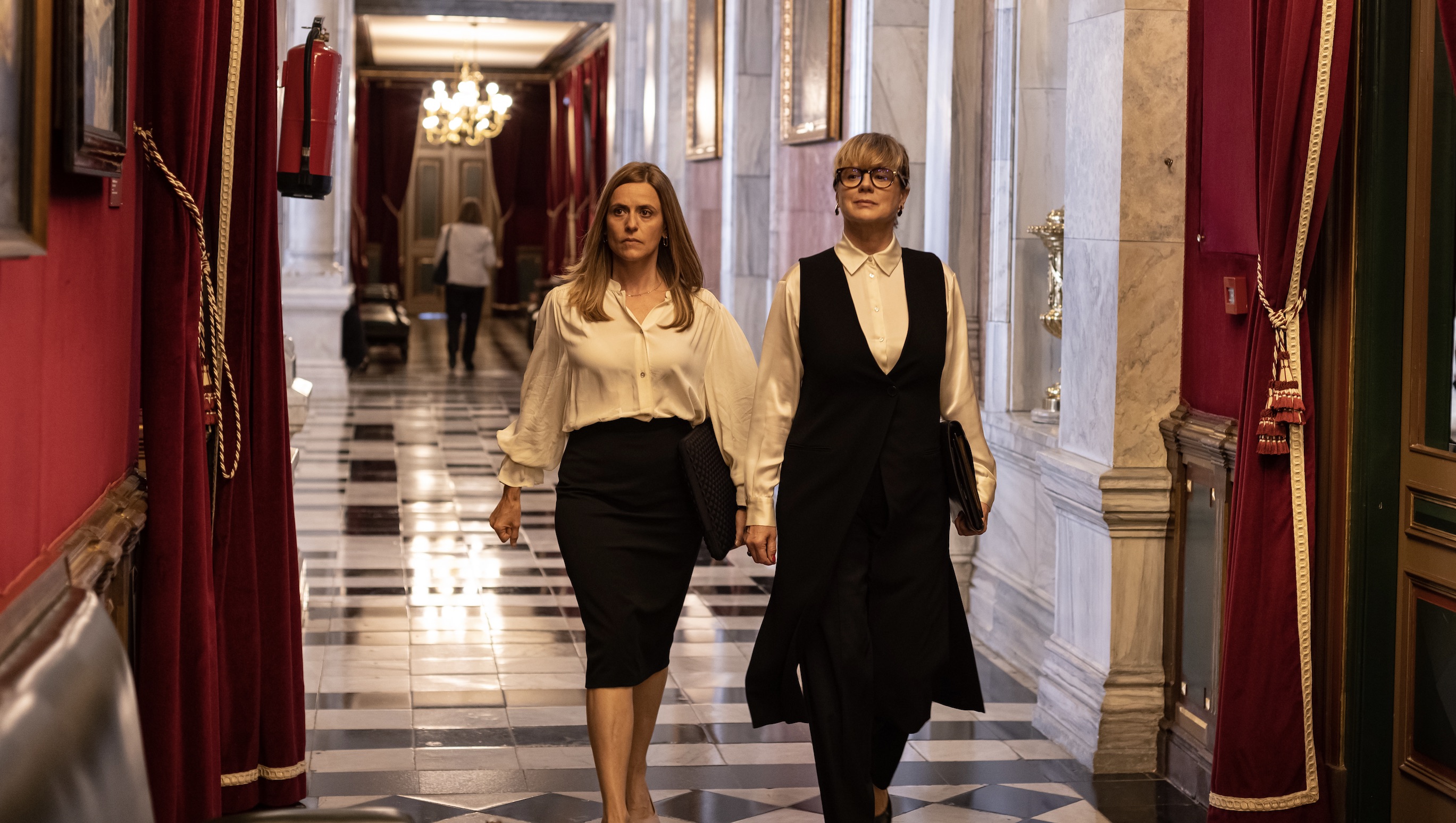 Intimacy Soundtrack on Netflix - Every Song in Season 1, Episode 2