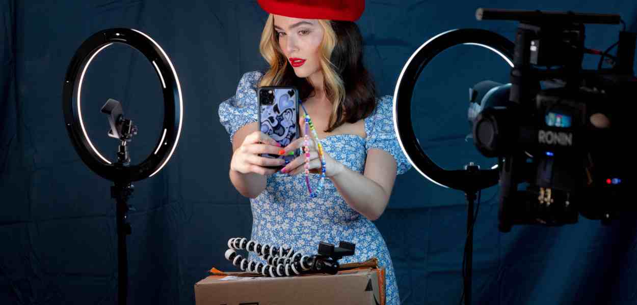 Not Okay Cast - Every Performer and Character in the 2022 Hulu Movie