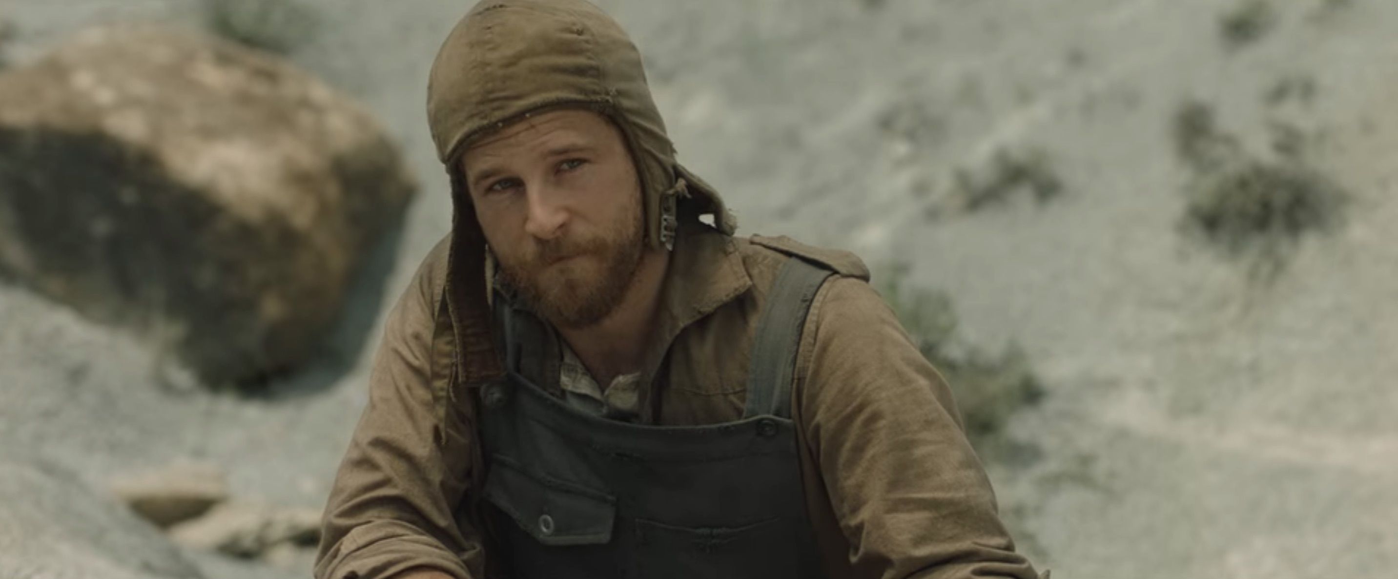 Valley of the Dead Cast on Netflix - Álvaro Cervantes as Mecha