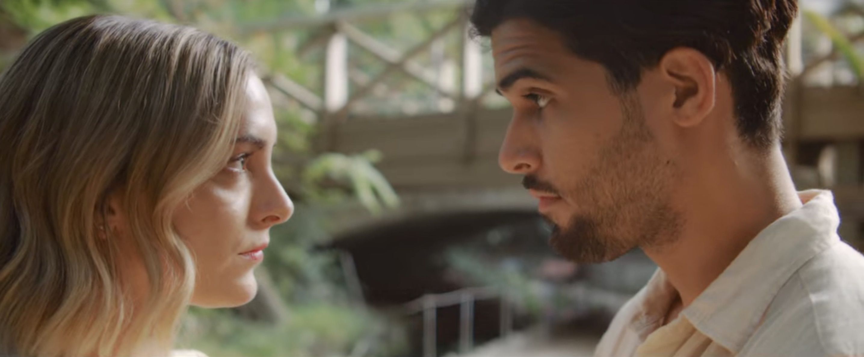 That's Amor Soundtrack - Every Song in the 2022 Netflix Movie