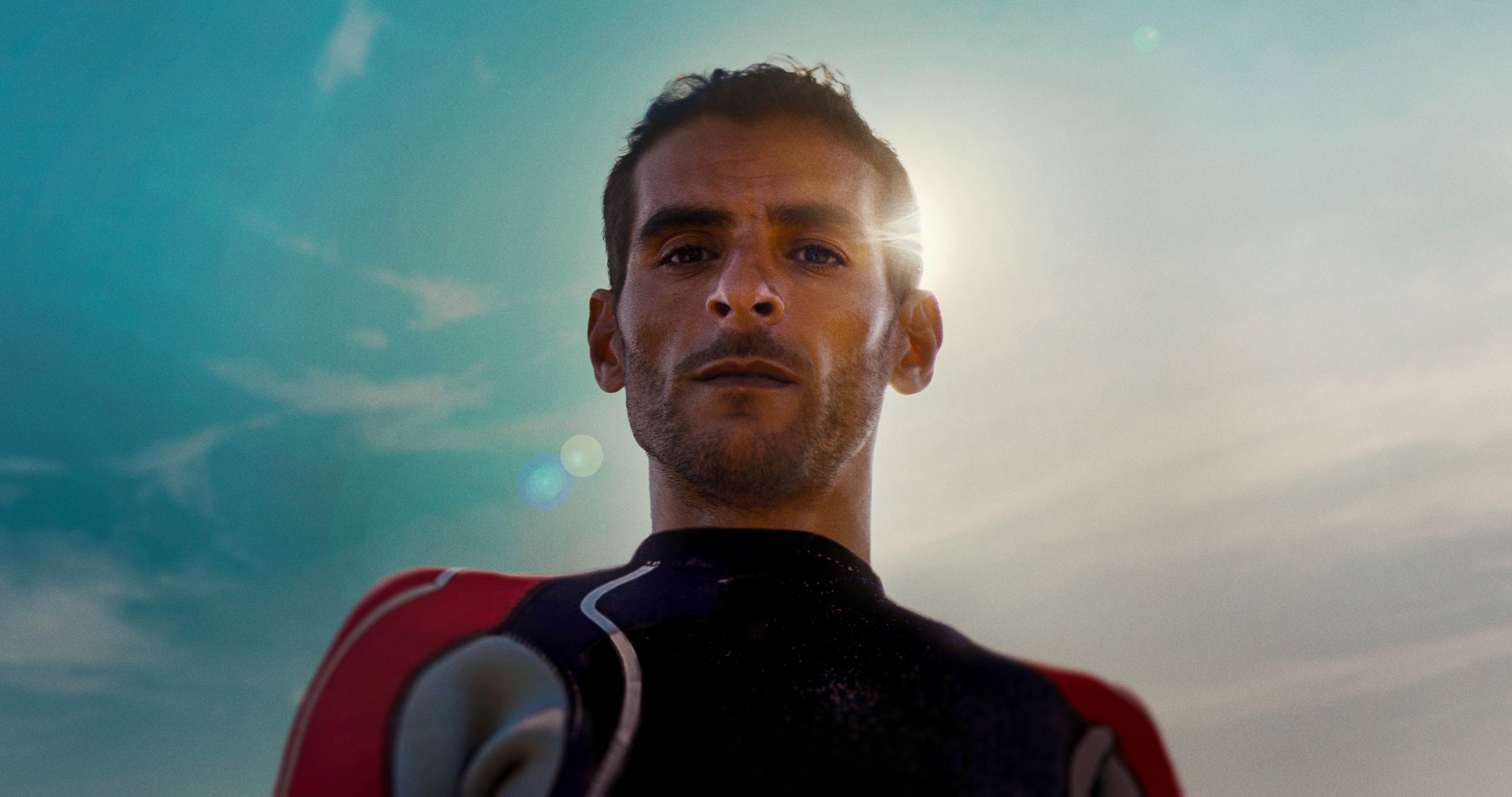 No Limit Cast on Netflix - Sofiane Zermani as Pascal