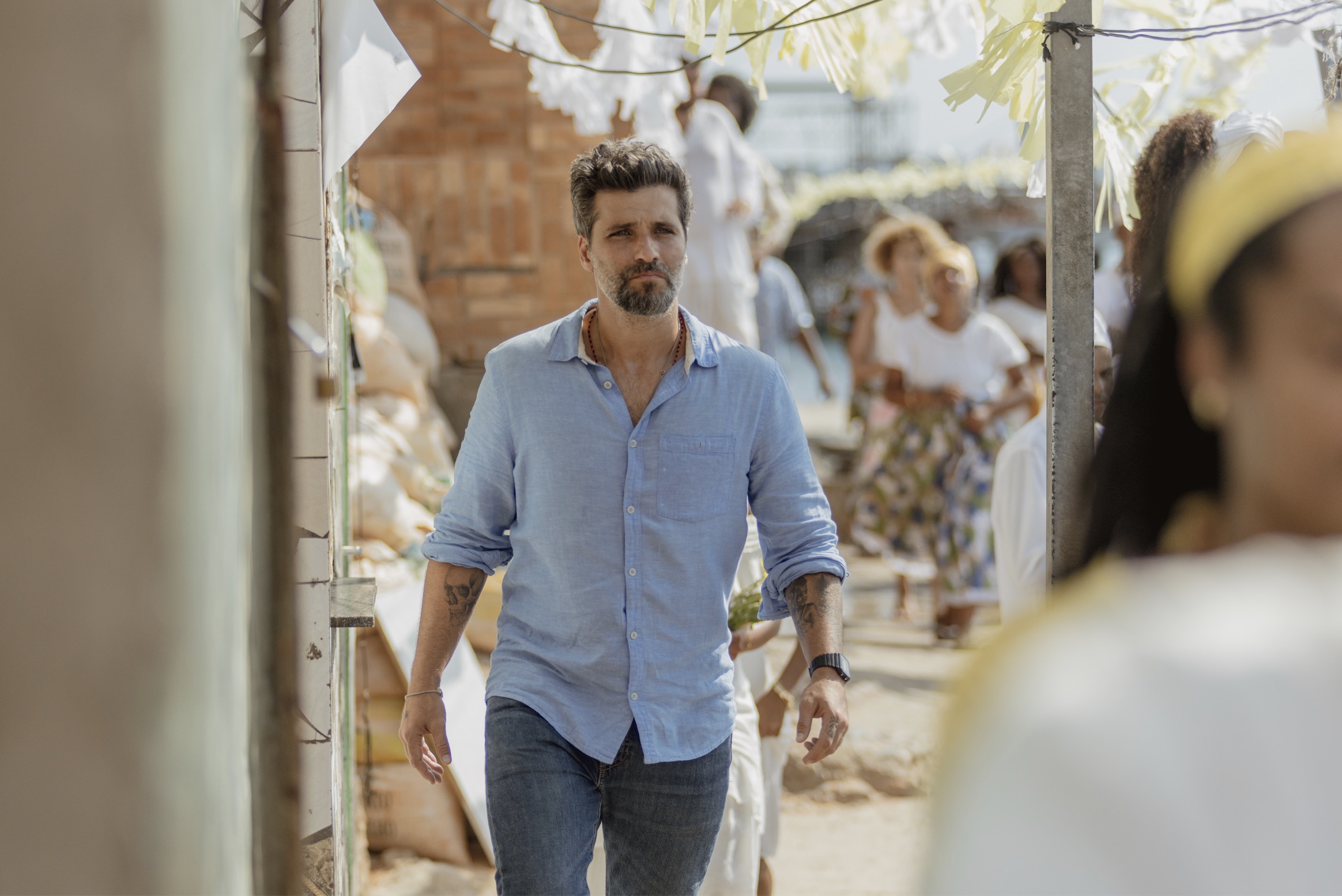 Santo Soundtrack on Netflix - Every Song in Season 1, Episode 5