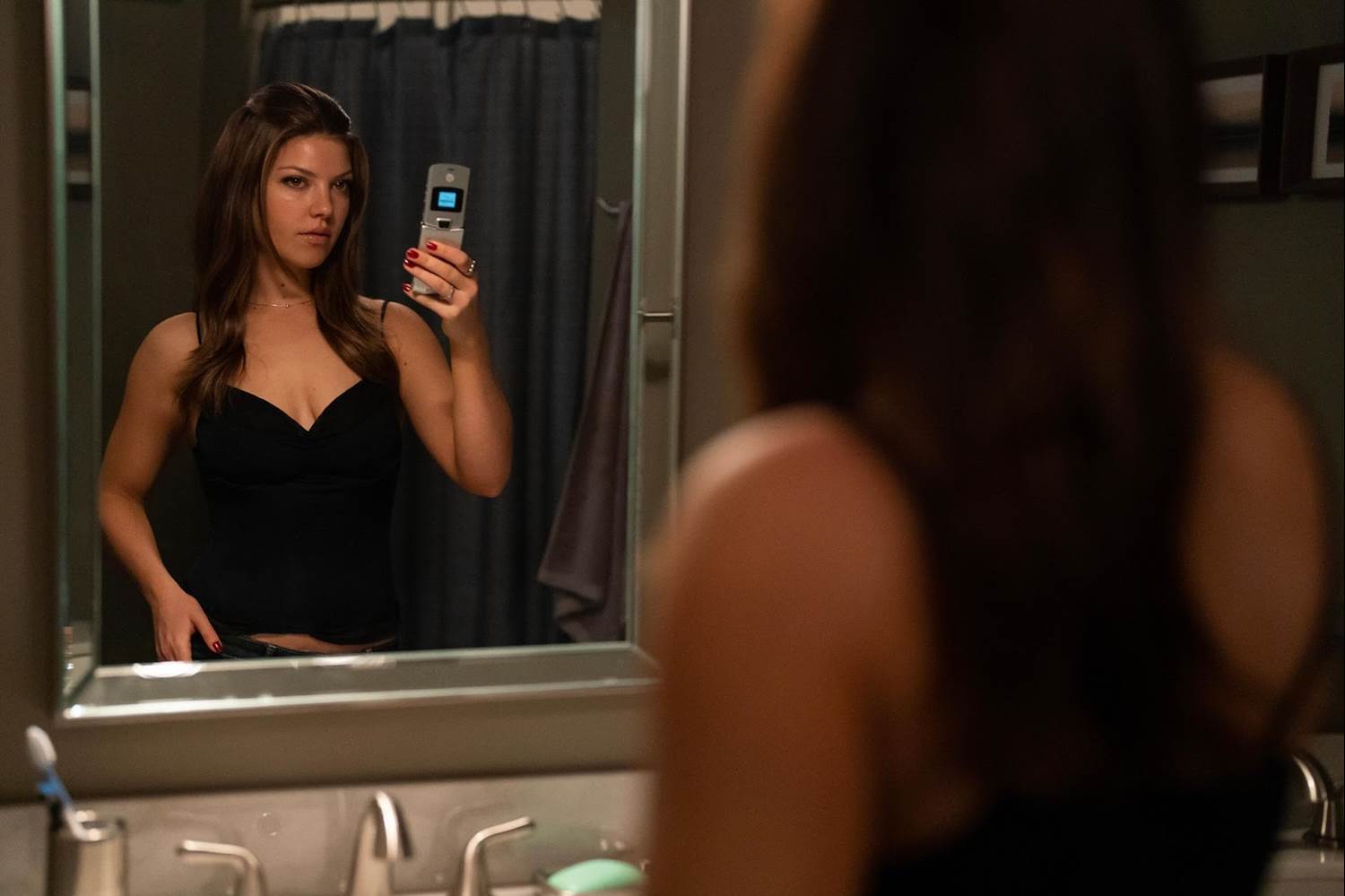 Tell Me Lies Soundtrack on Hulu - Every Song in Season 2, Episode 6