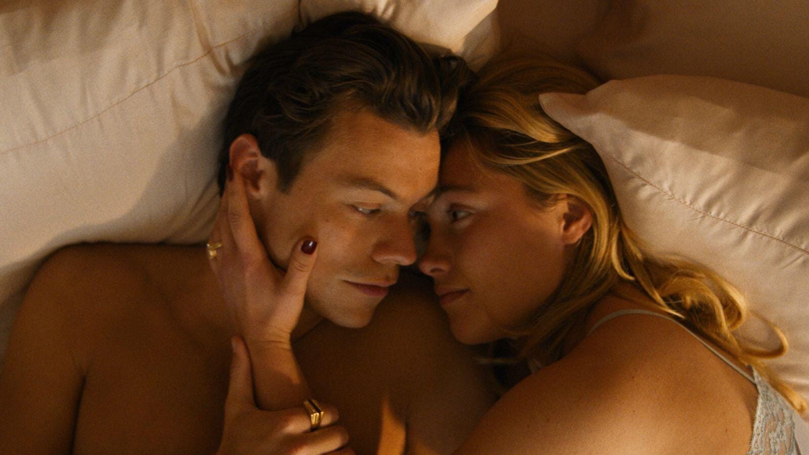 Don't Worry Darling Cast - Every Actor and Character in the 2022 Movie