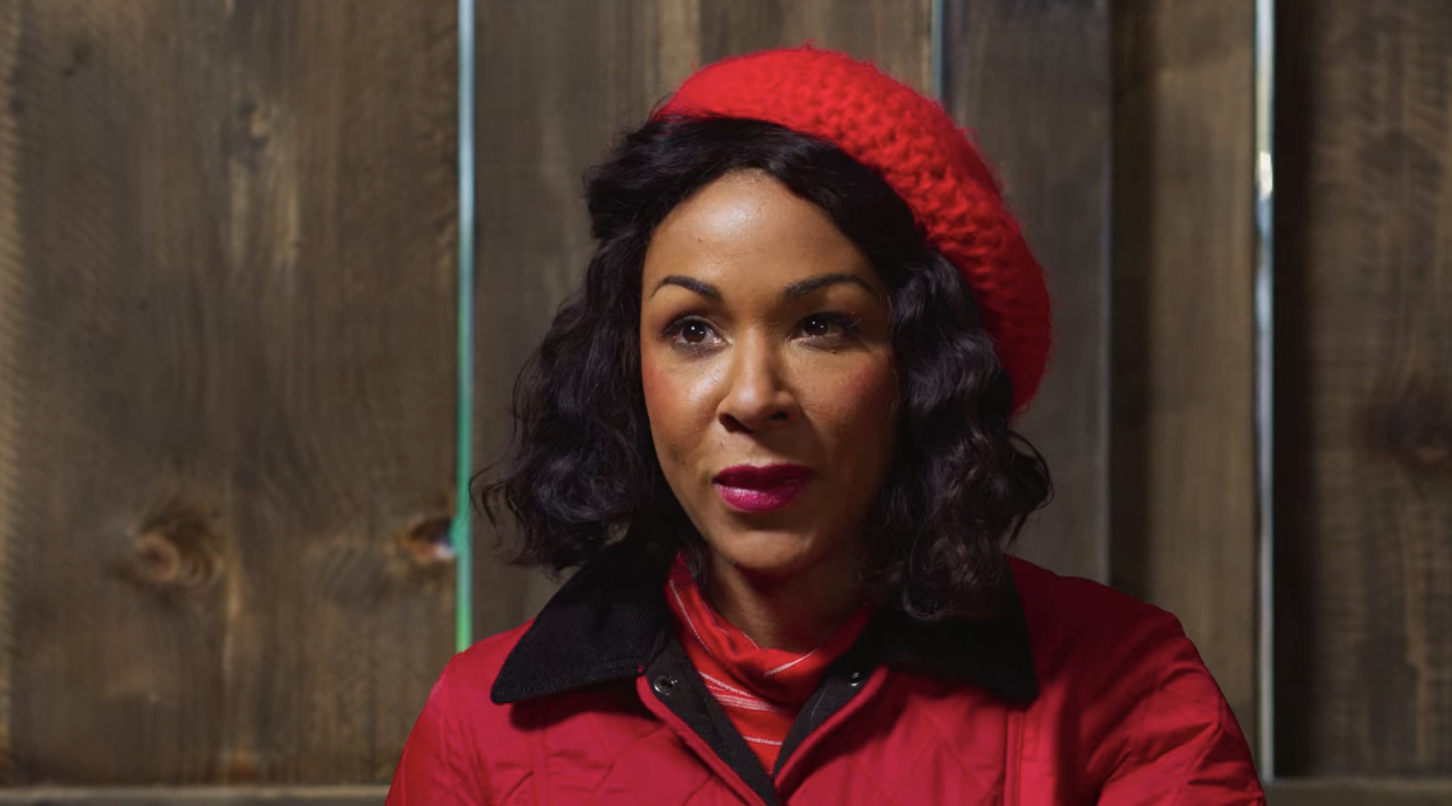 Christmas on Mistletoe Farm Cast on Netflix - Kathryn Drysdale as Miss Ashley