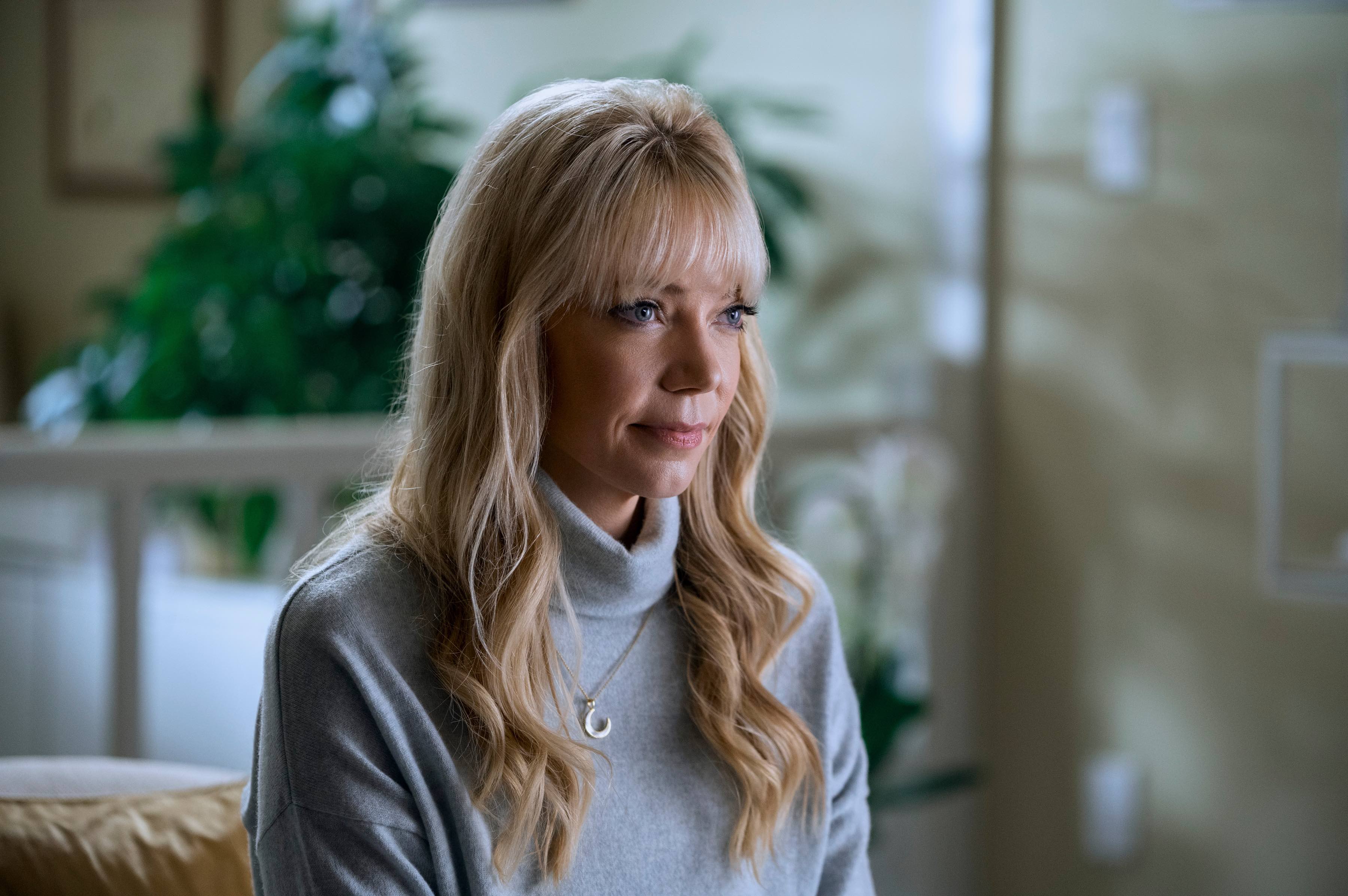 Wednesday Cast on Netflix - Riki Lindhome as Valerie Kinbott