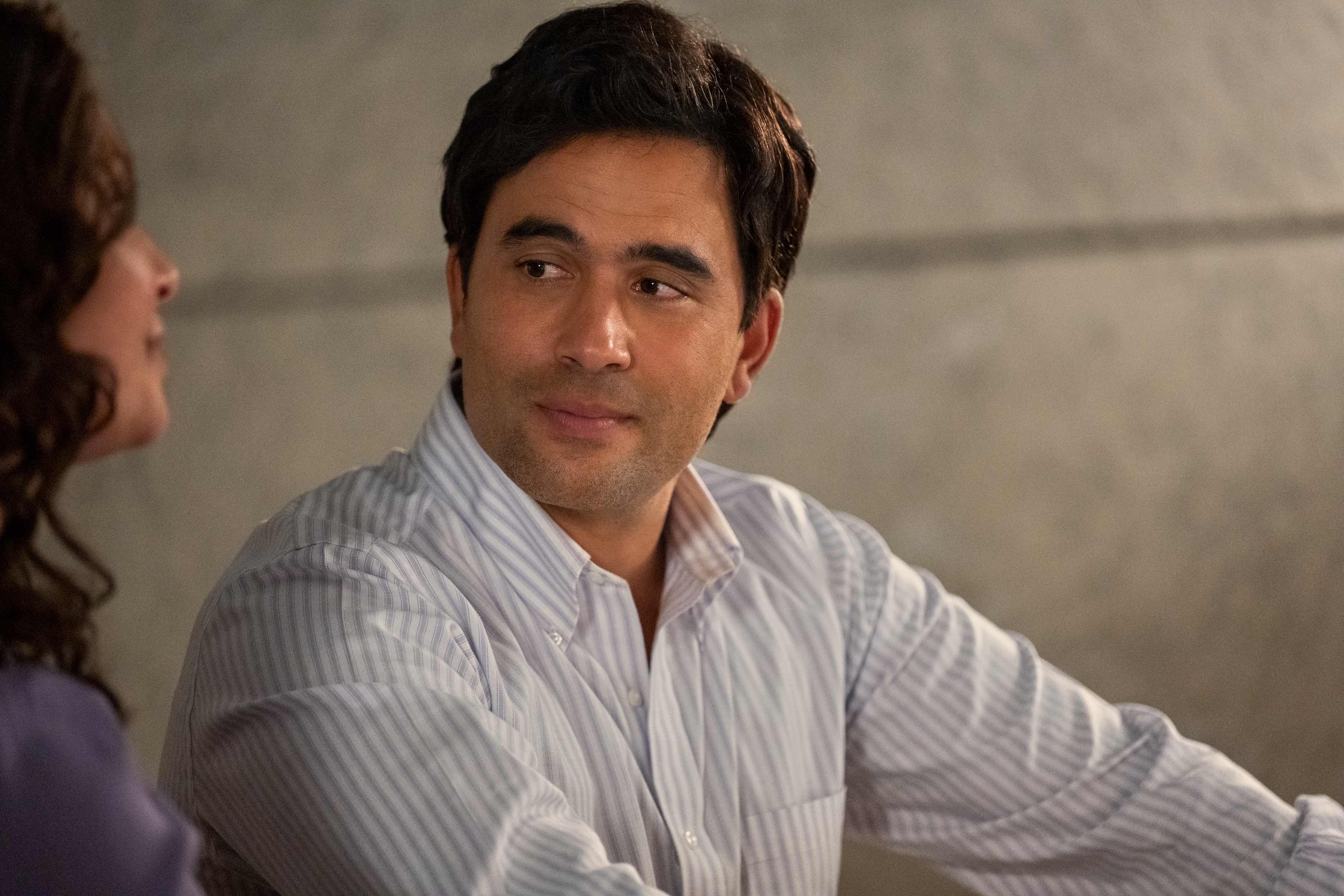Firefly Lane Cast on Netflix - Ignacio Serricchio as Danny Diaz